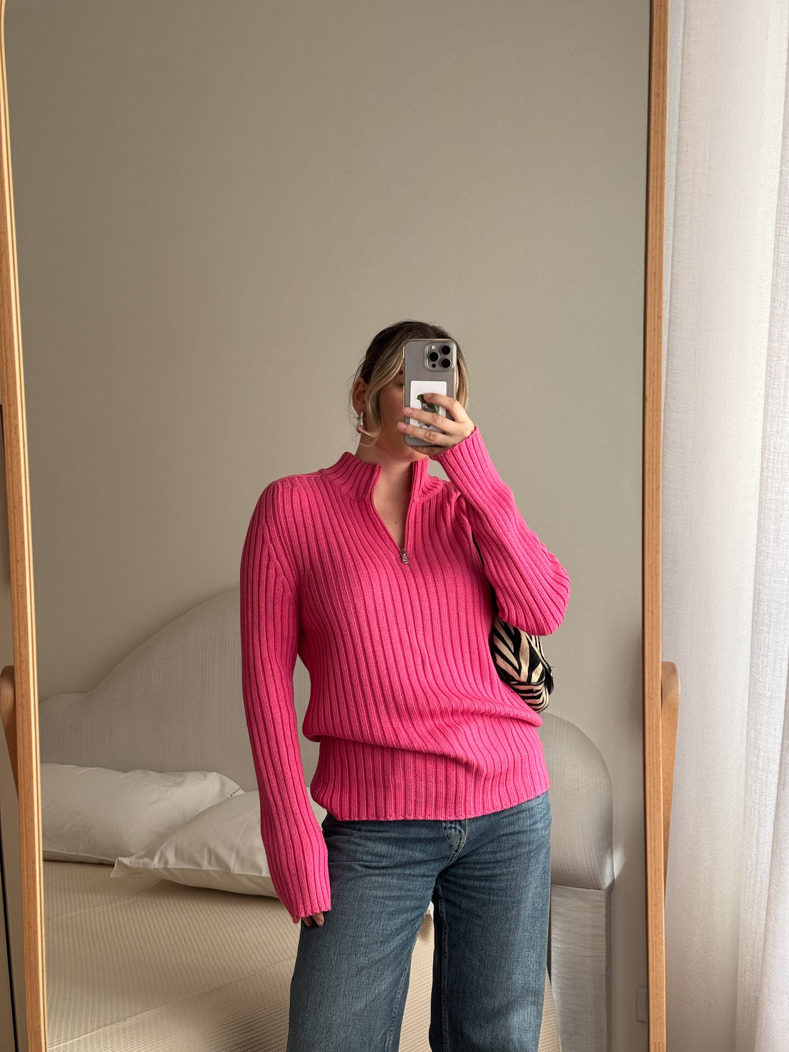 Henry Cotton cyclamen pull