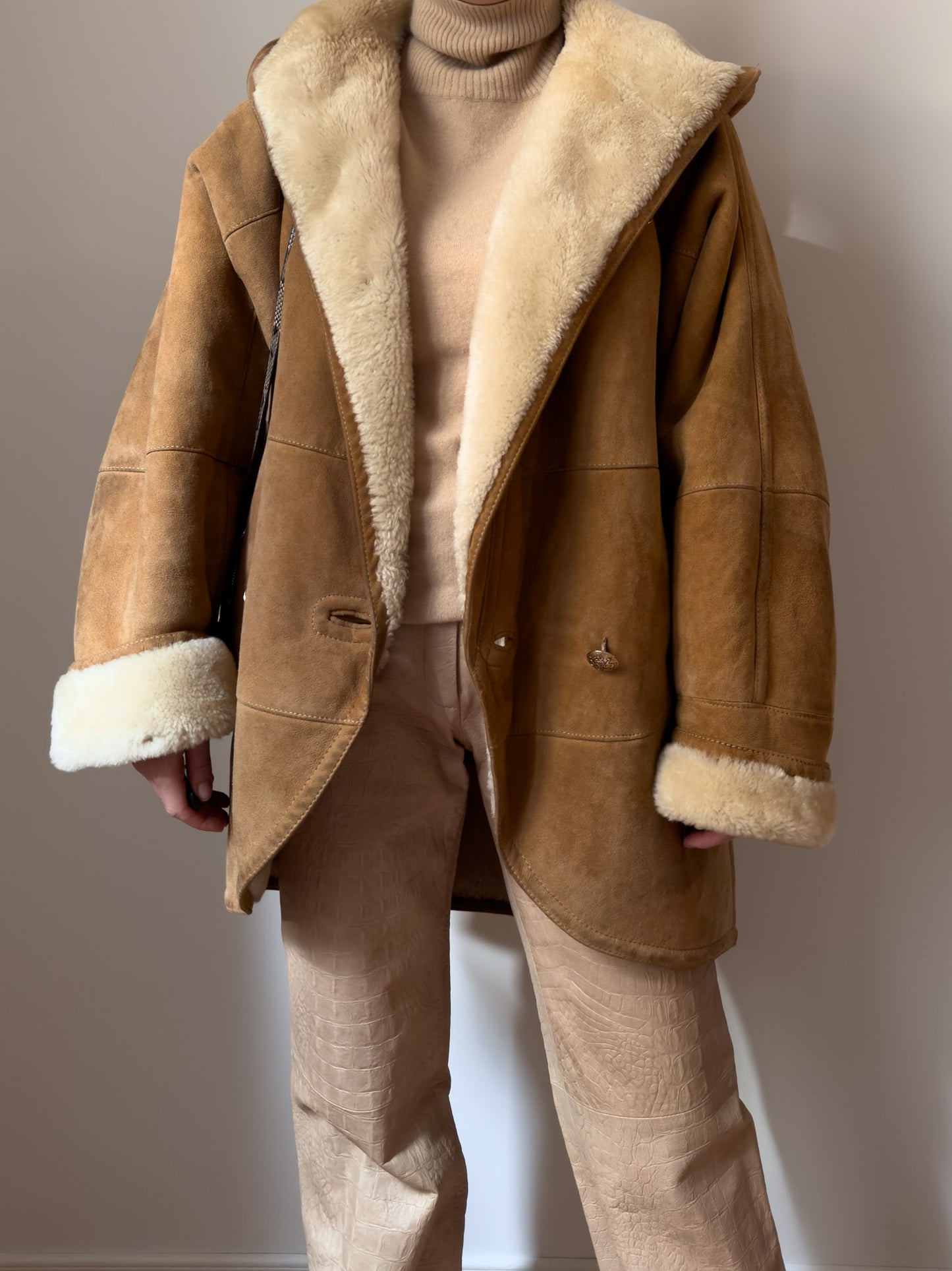 Real shearling caramel coat