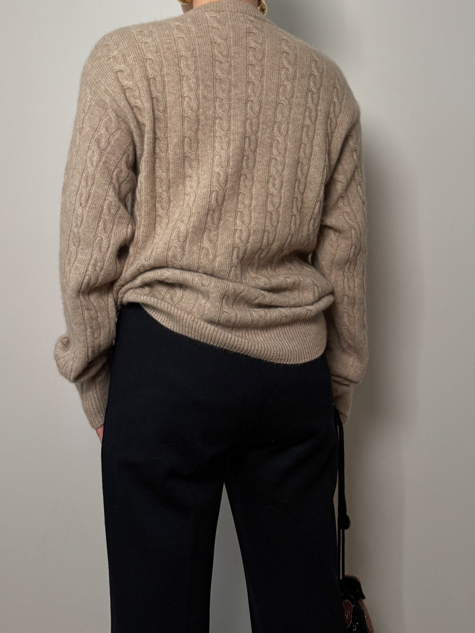 Pure cashmere sand pull