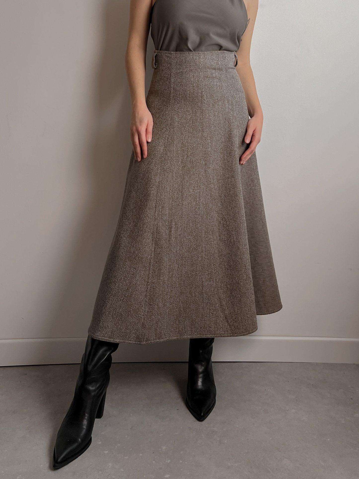 Pure virgin wool taupe long skirt