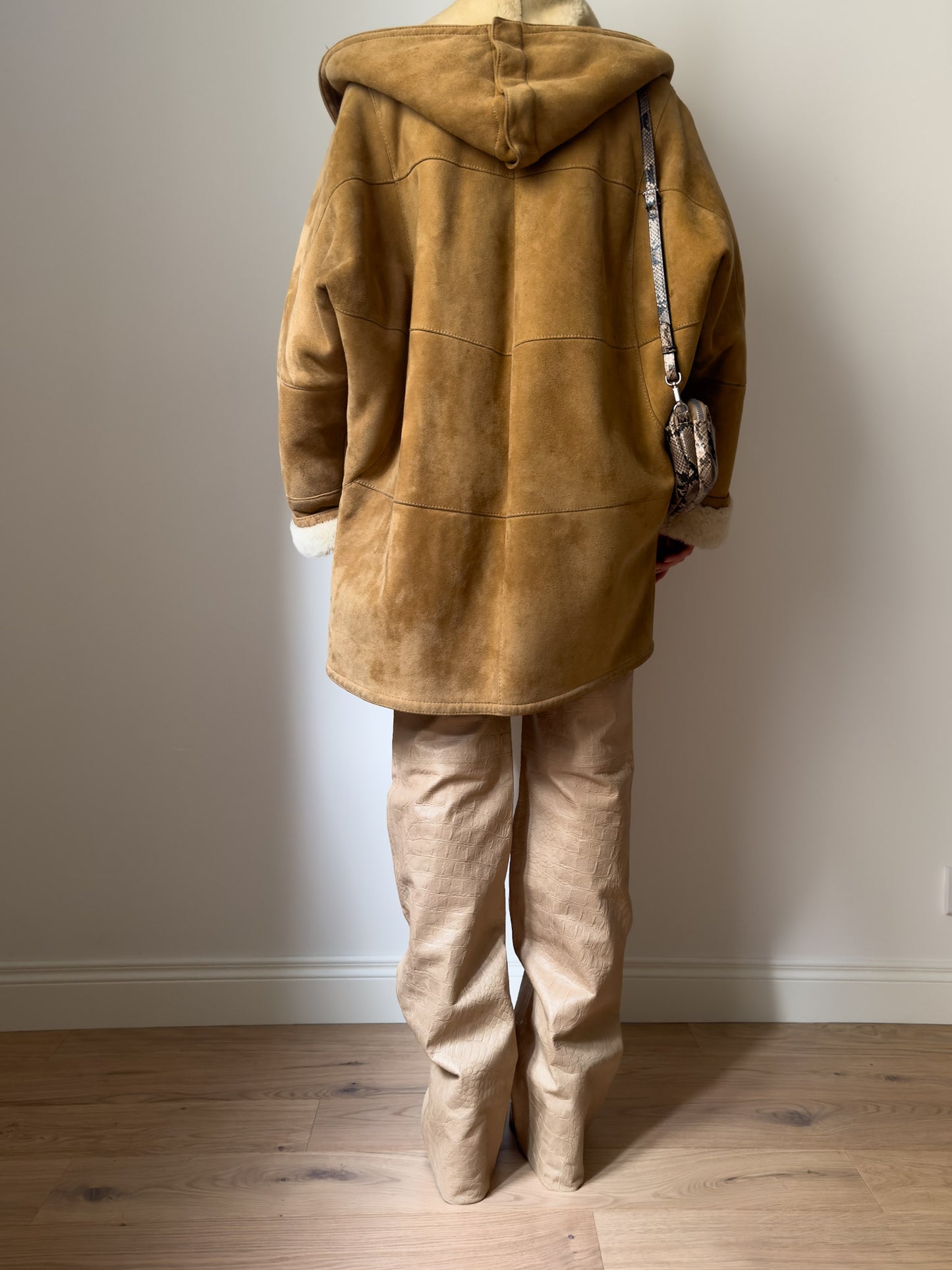 Real shearling caramel coat