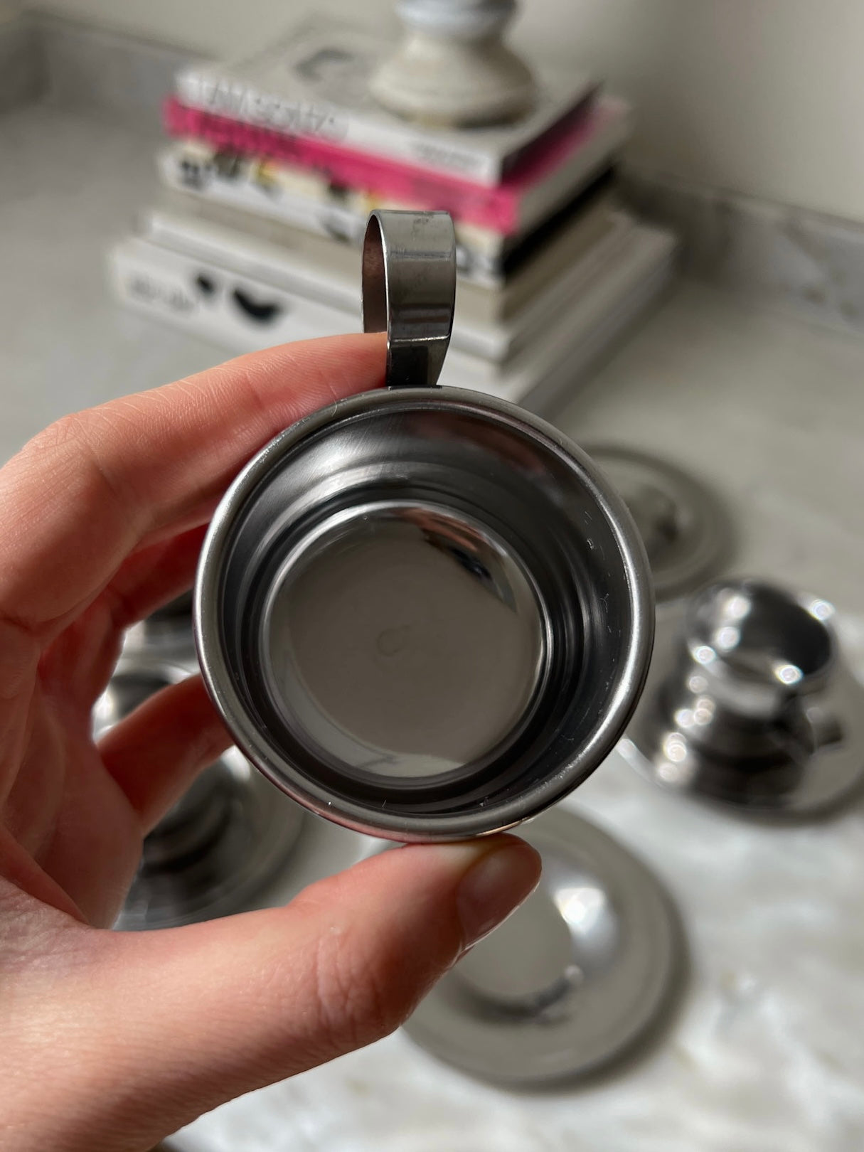 Tazzine e piattini da caffè in acciaio inox