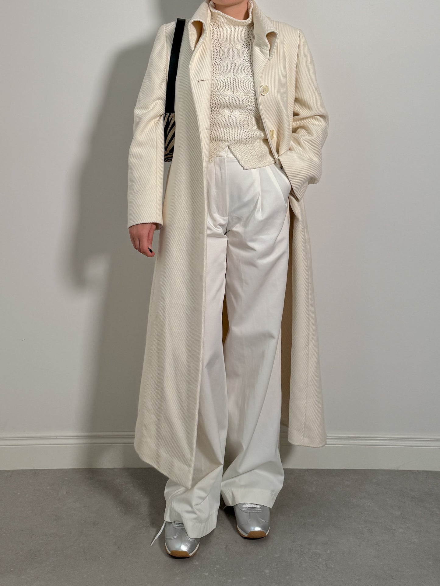 Cotton and virgin wool ivory coat