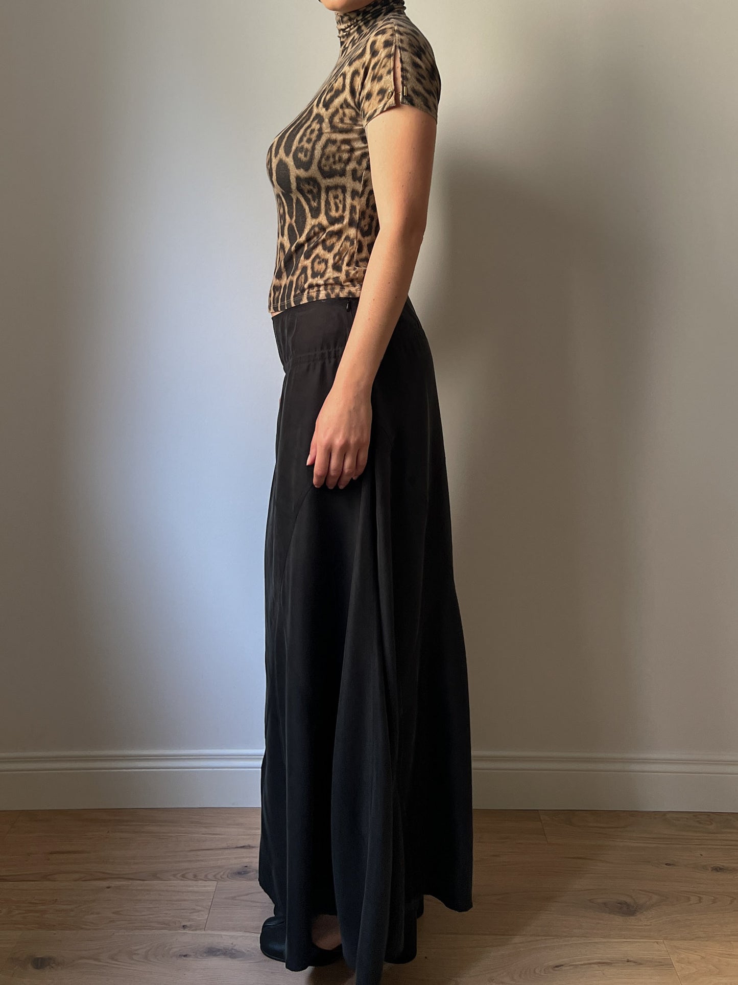 Pure silk black long skirt