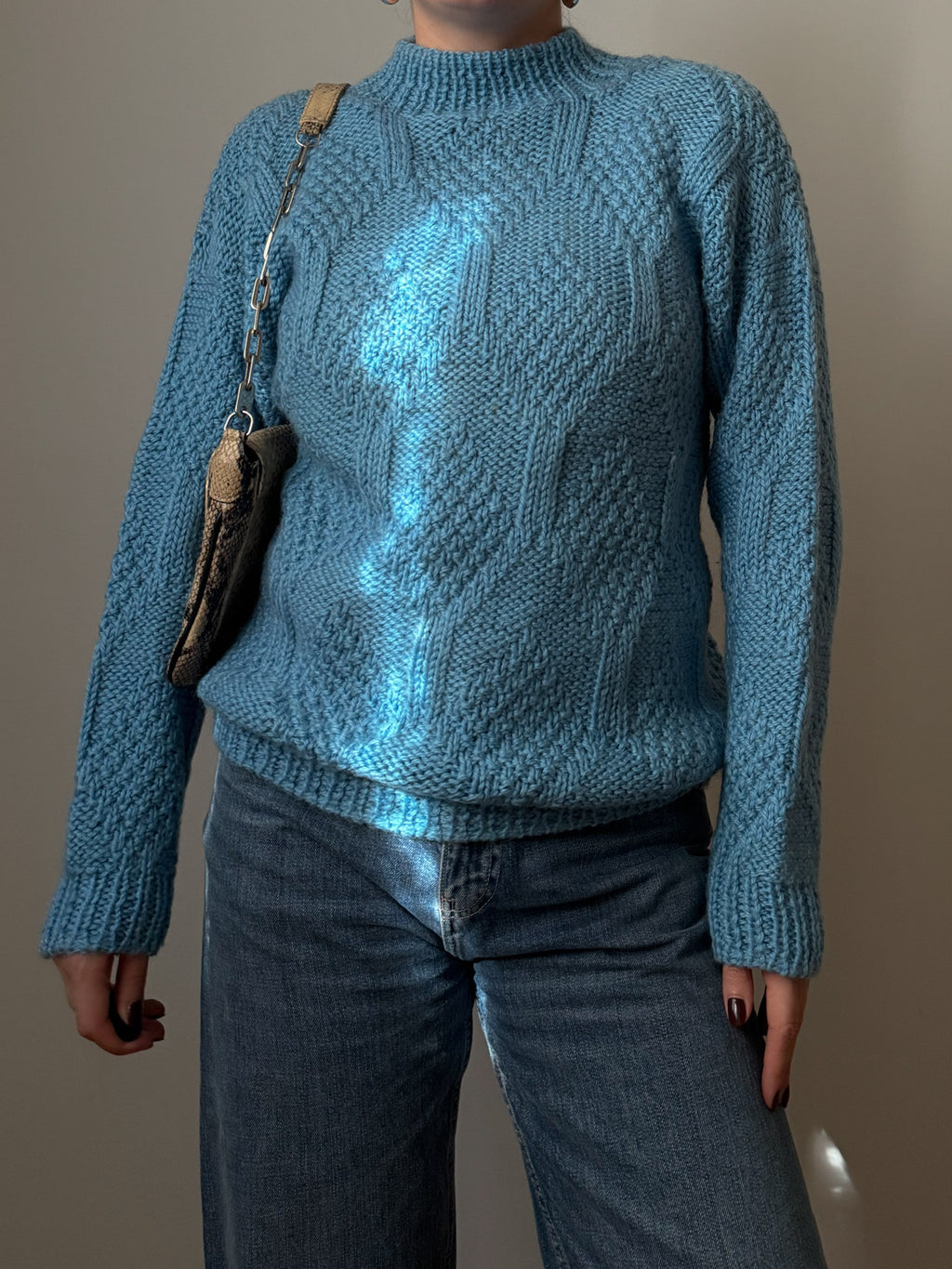 Pure wool embroidered sky pull