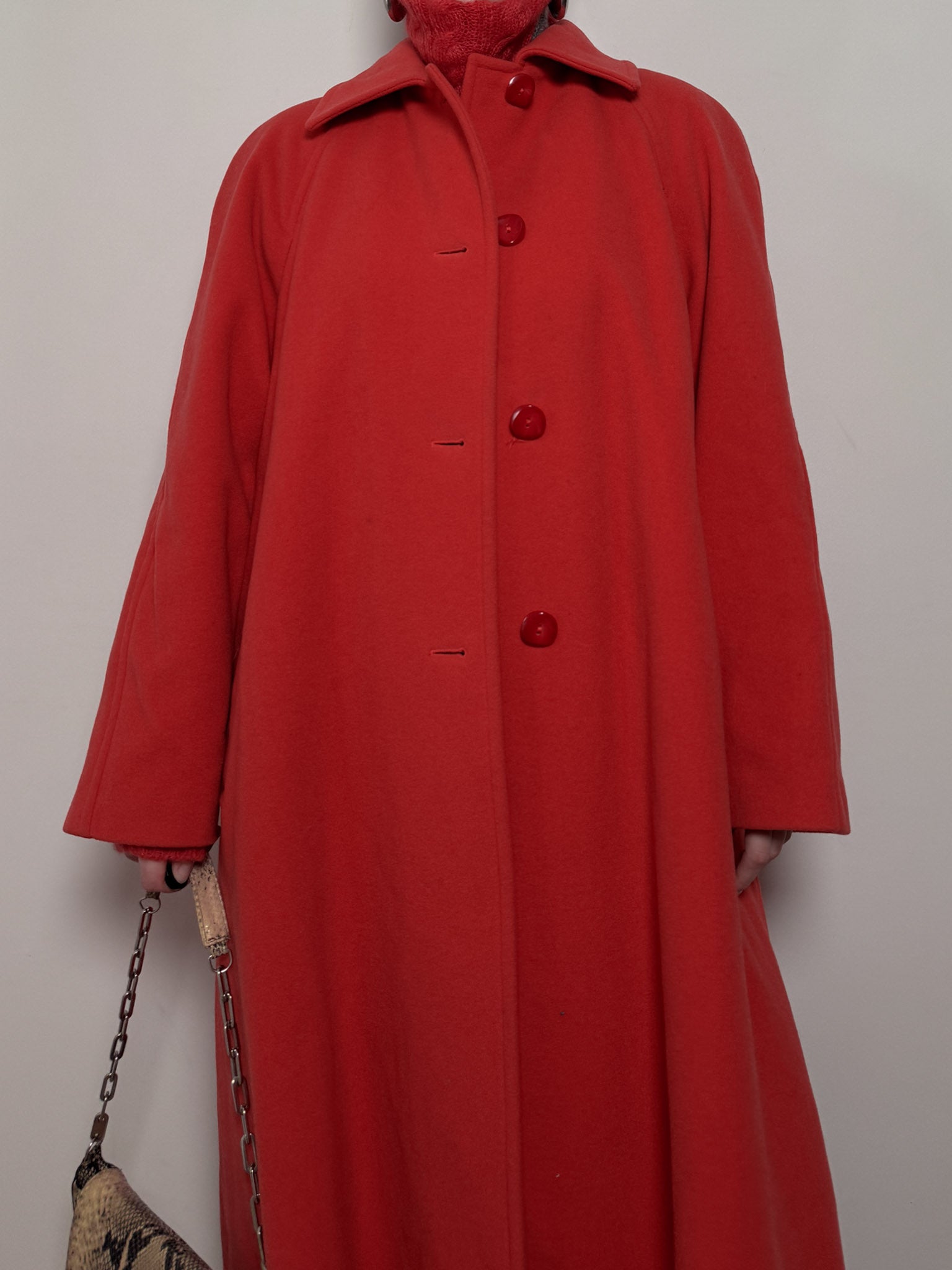 Pure virgin wool coral coat