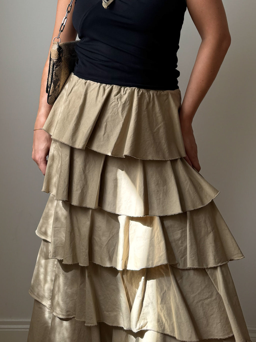 Cotton flounced beige skirt