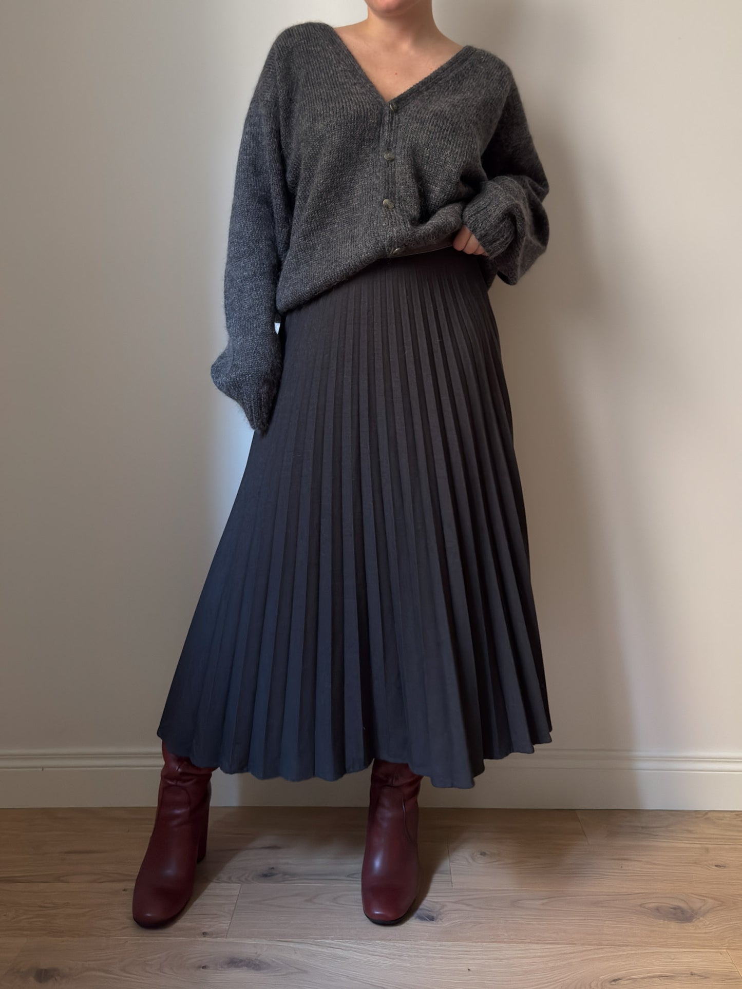 Henry Cotton's pleated skirt