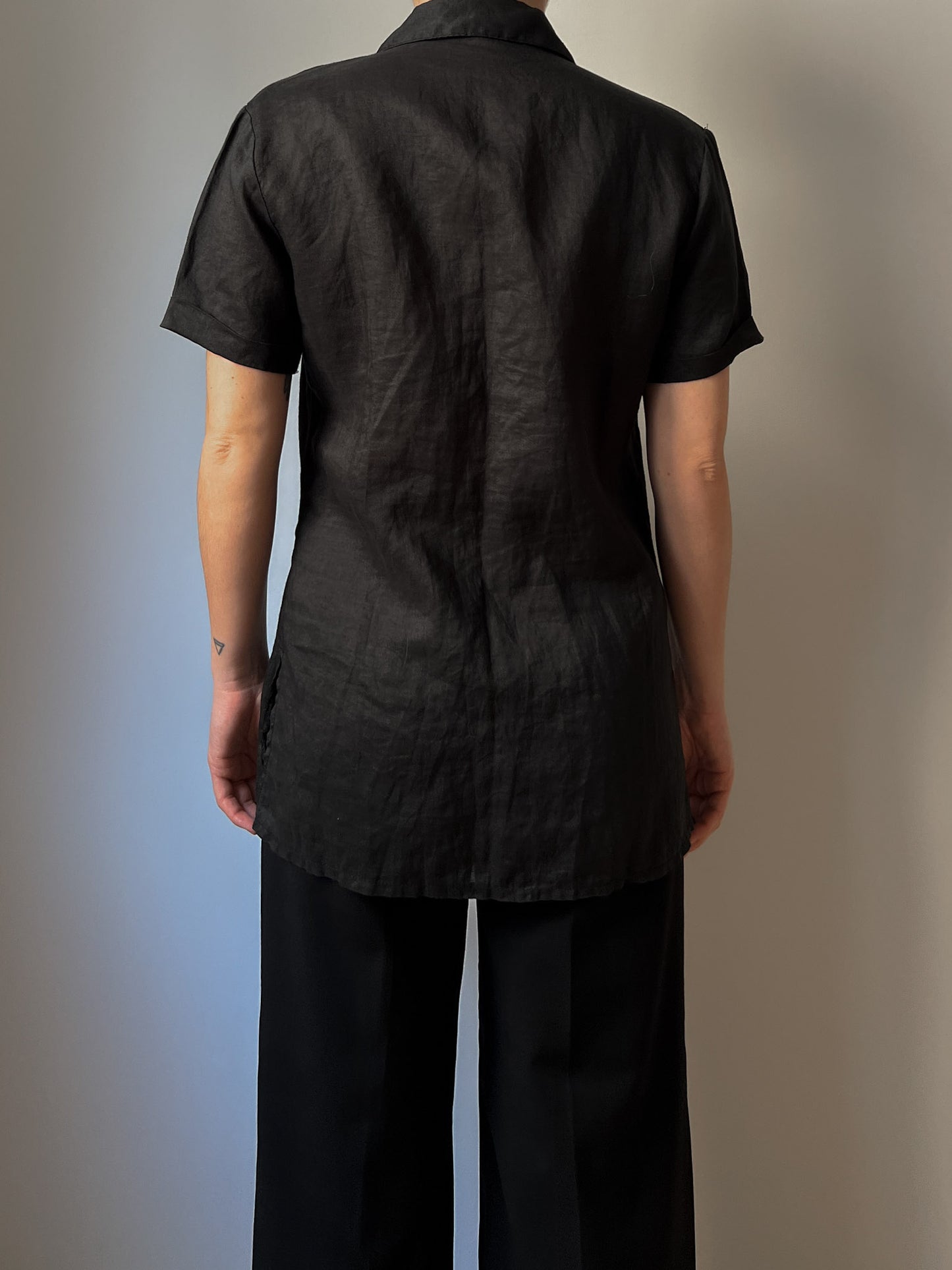 Pure linen black shirt