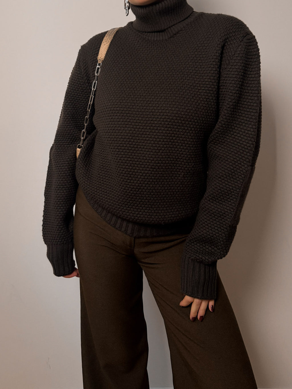 Pure wool brown pull