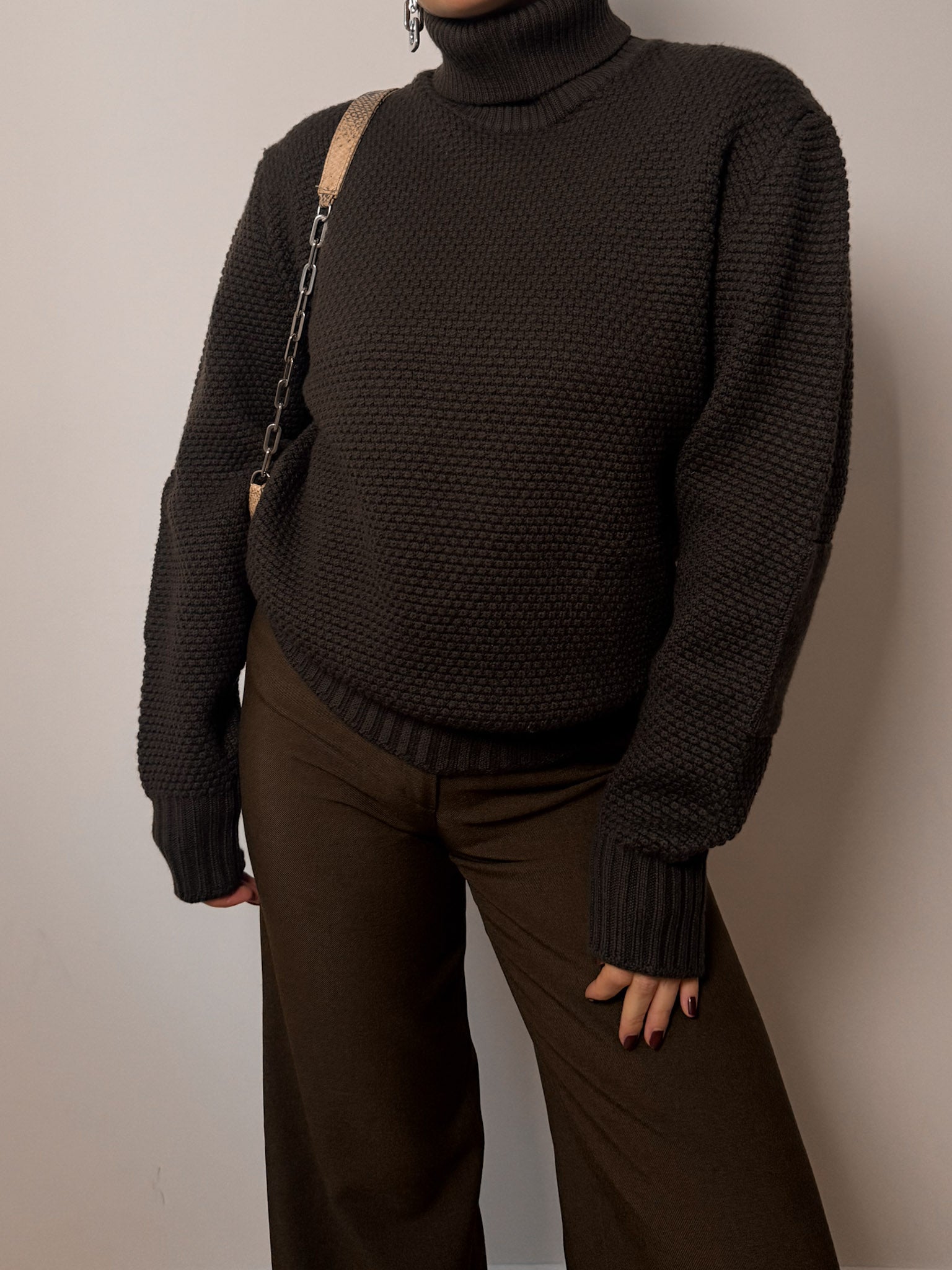 Pure wool brown pull