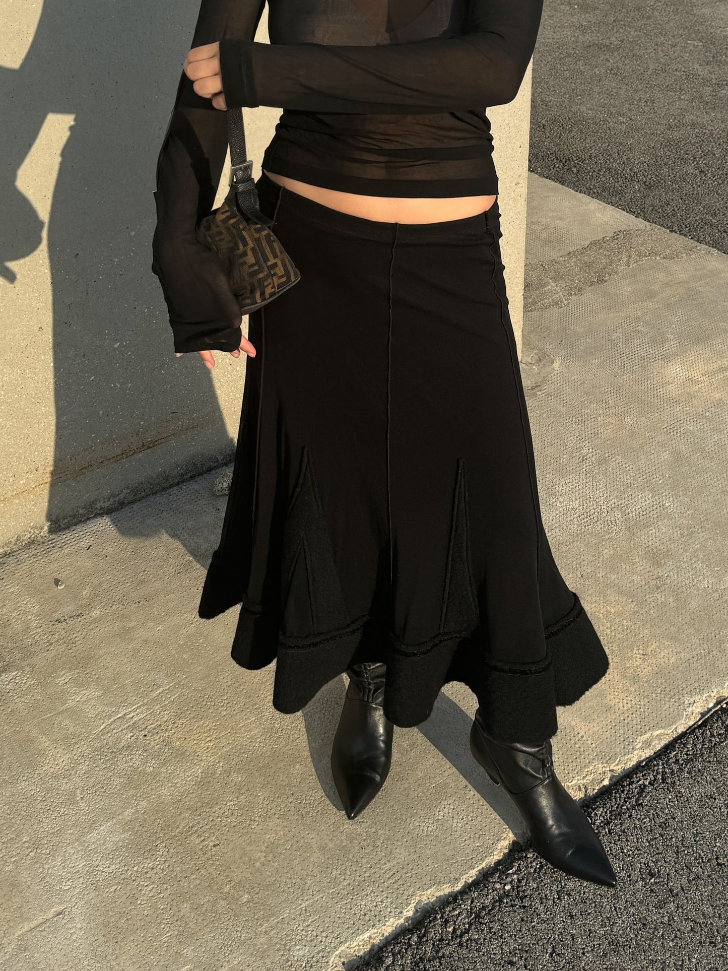 Mesh and wool black skirt