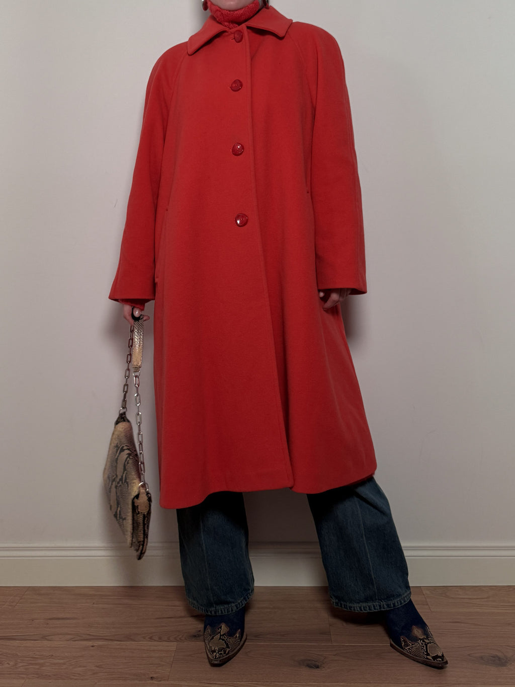 Pure virgin wool coral coat