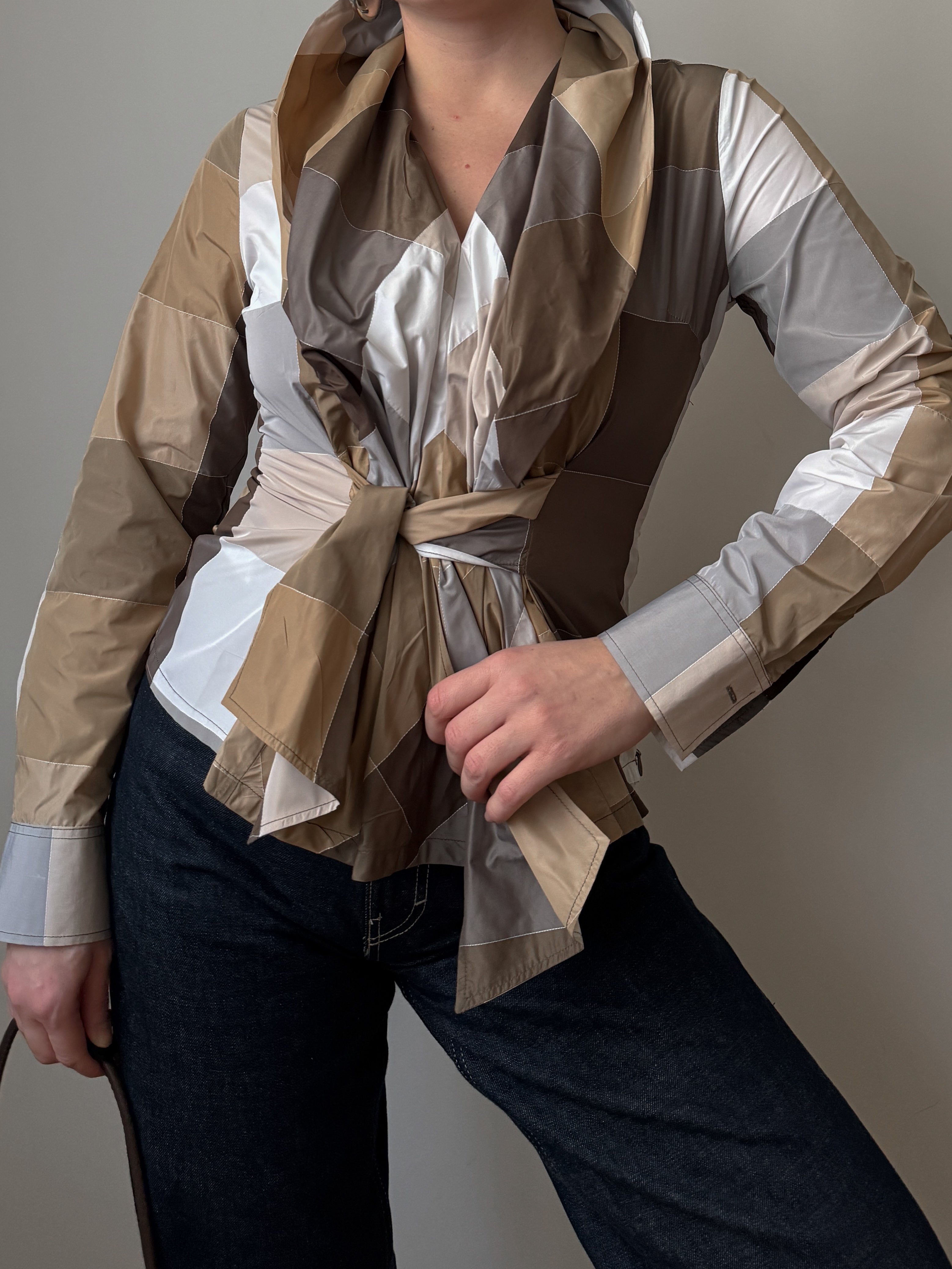 Lightweight technical fabric blouse