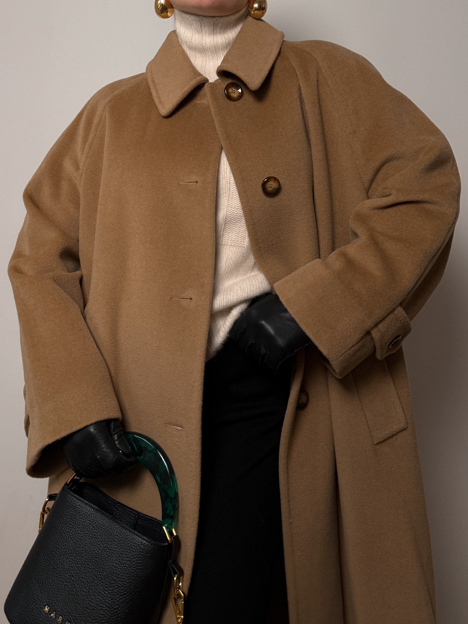 Piacenza pure virgin wool camel coat