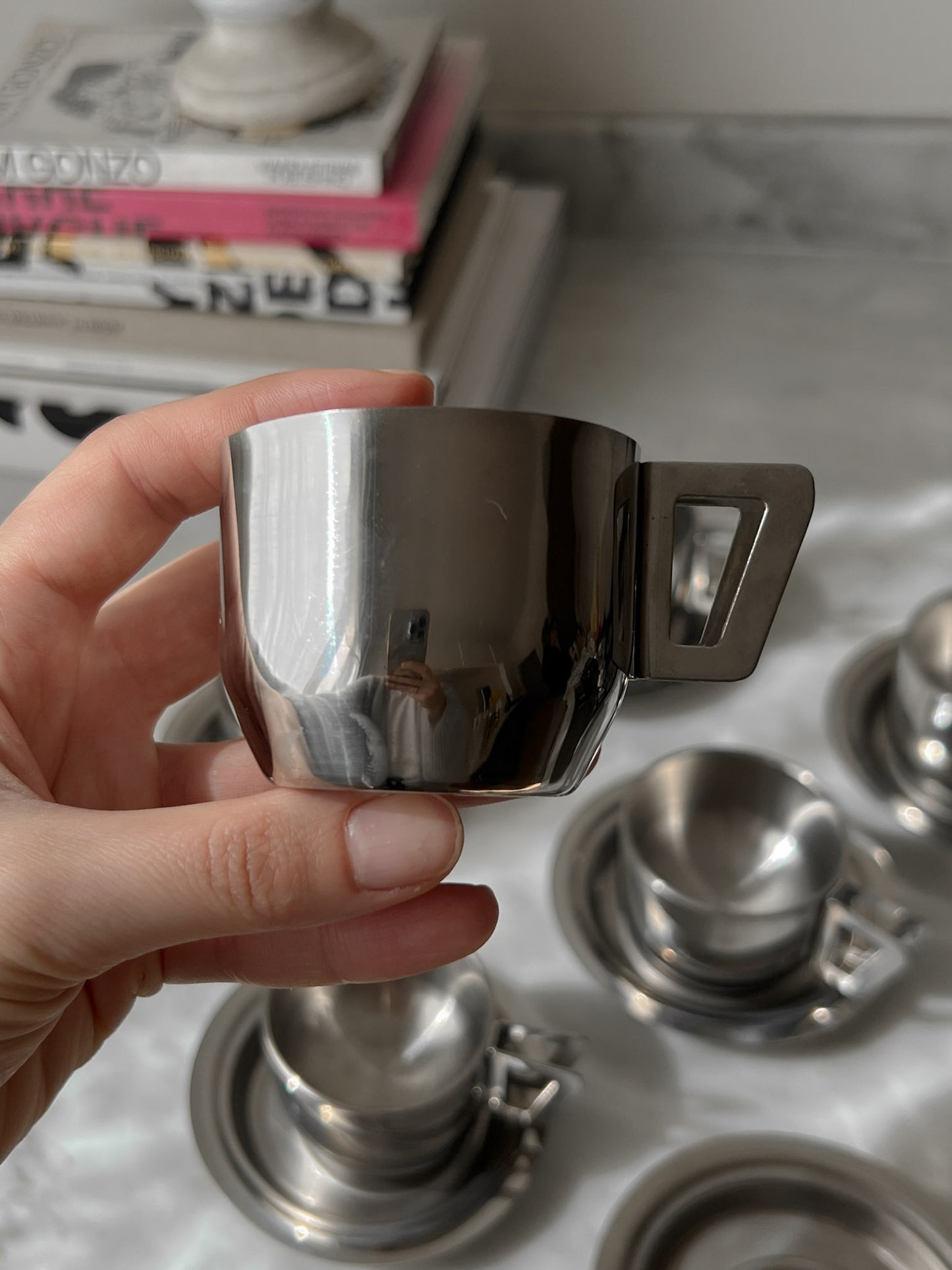 Tazzine e piattini da caffè in acciaio inox