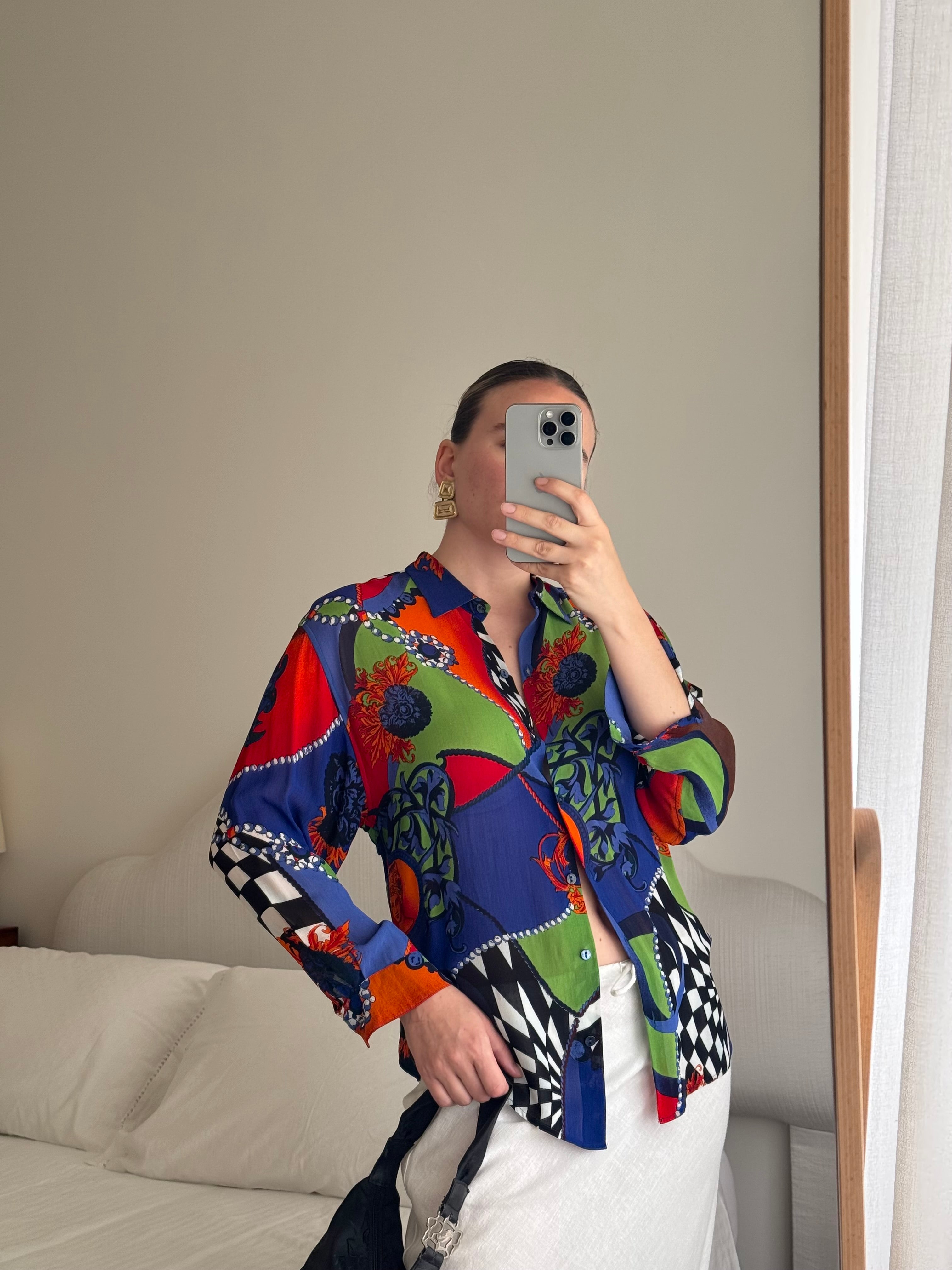 Viscose bright shirt