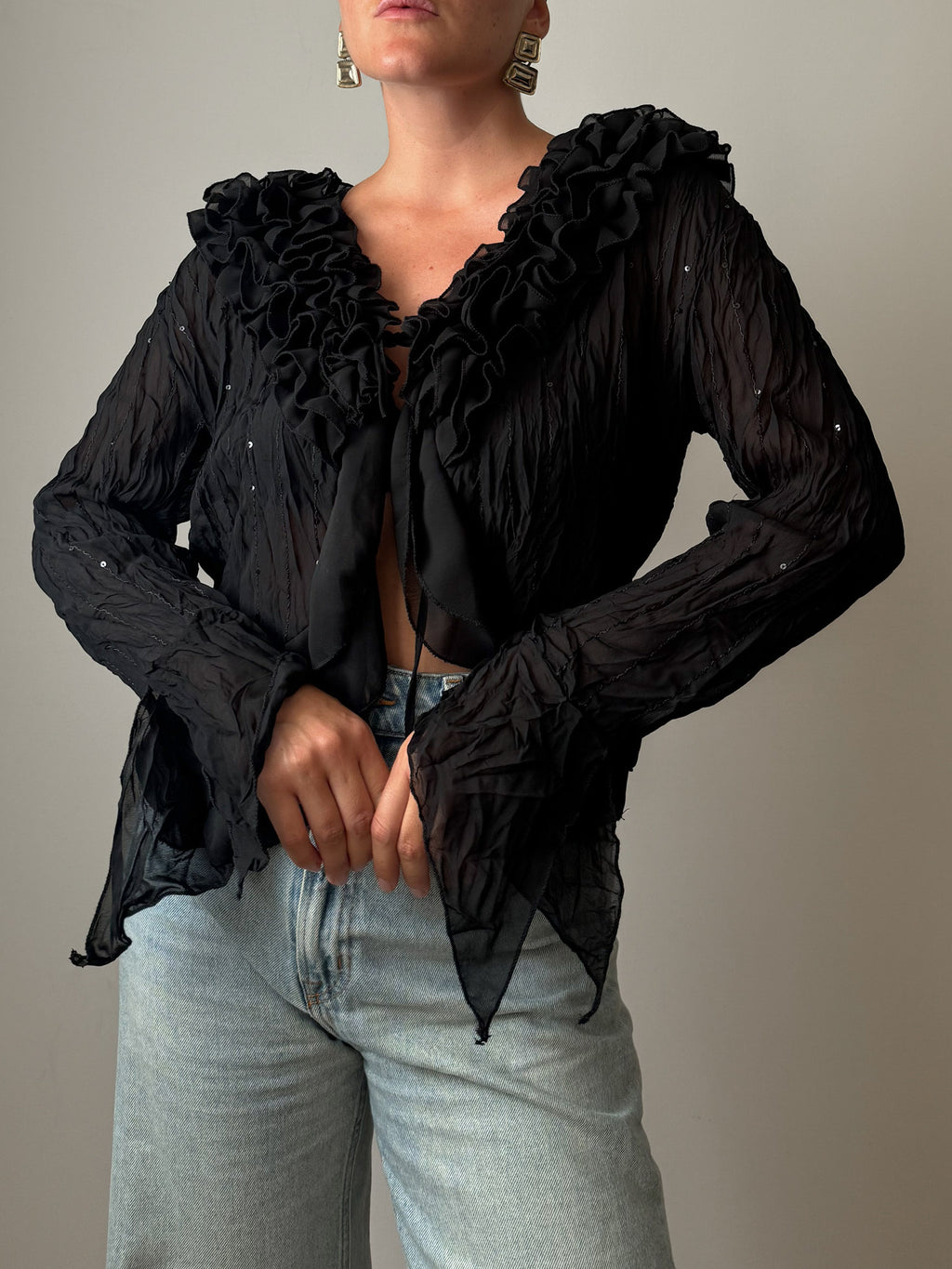 Silk and viscose black blouse