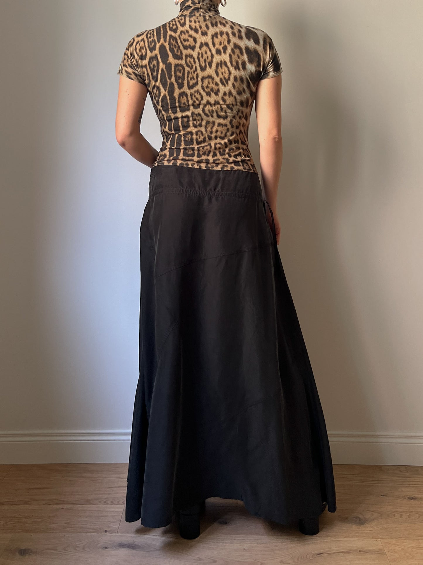 Pure silk black long skirt