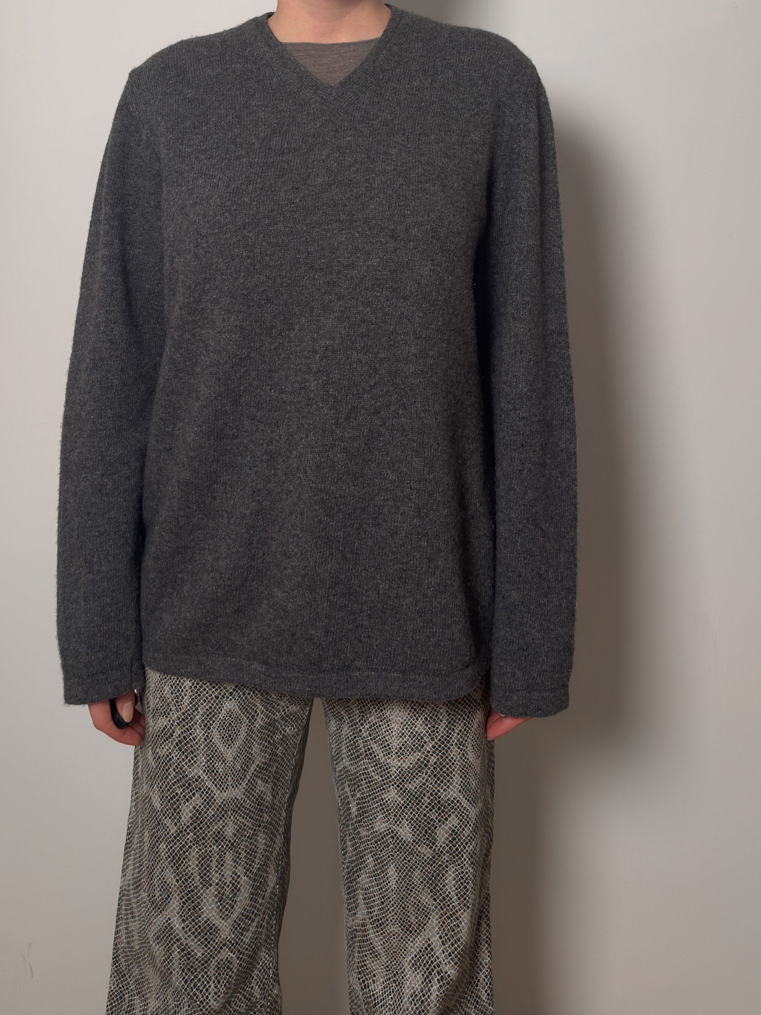 Wool grey pull