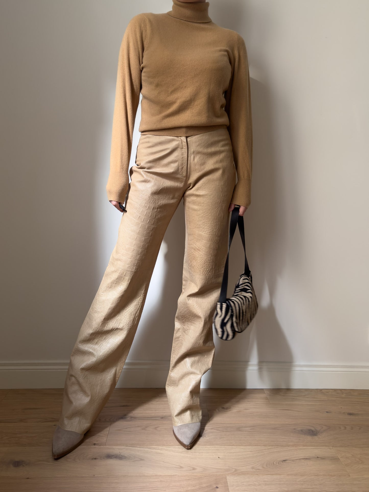 Real leather beige pants