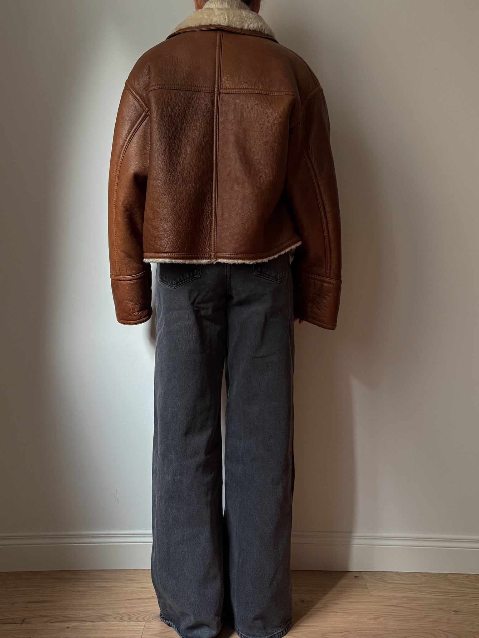 Cropped real shearling