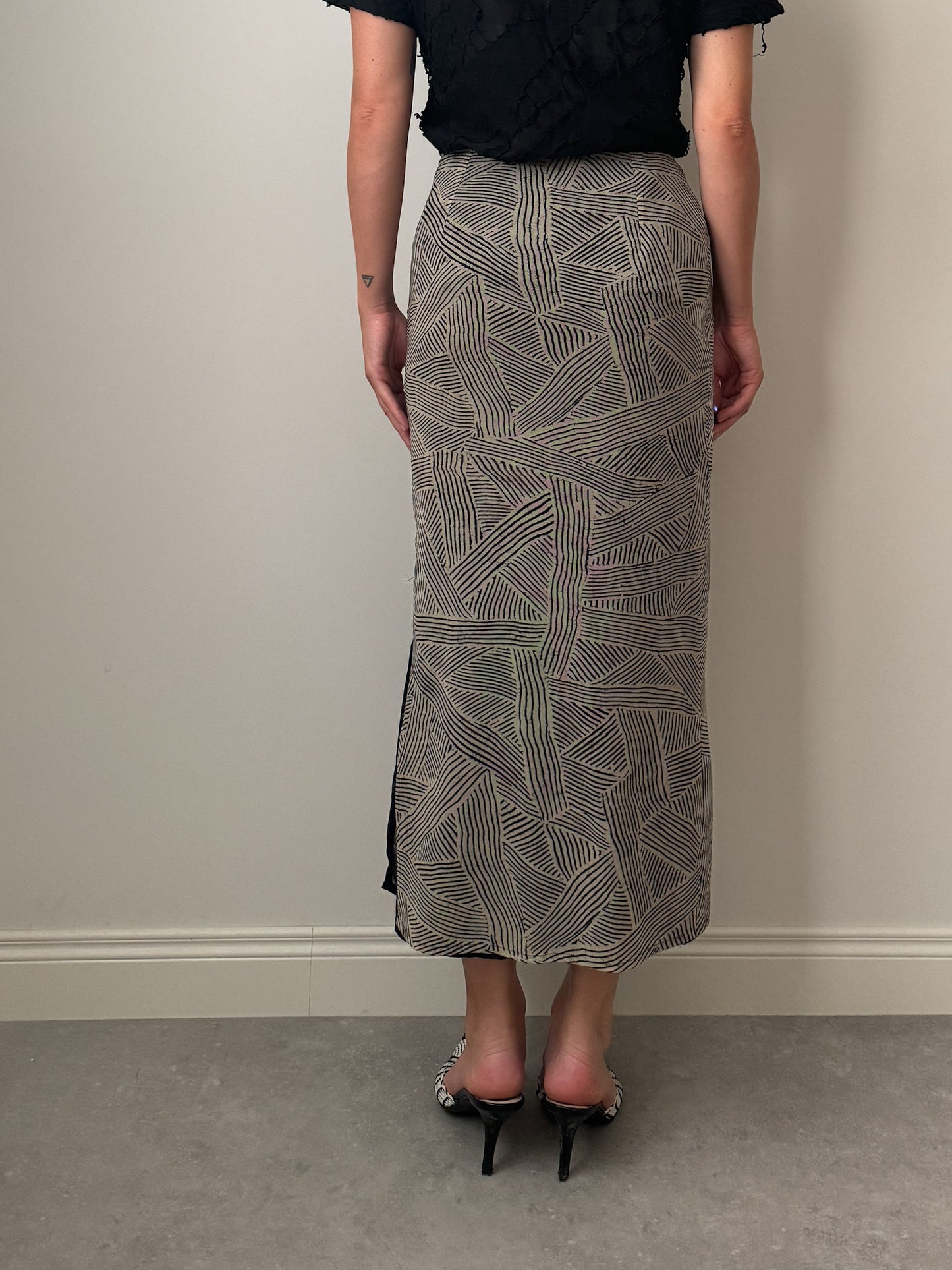 Mesh midi skirt