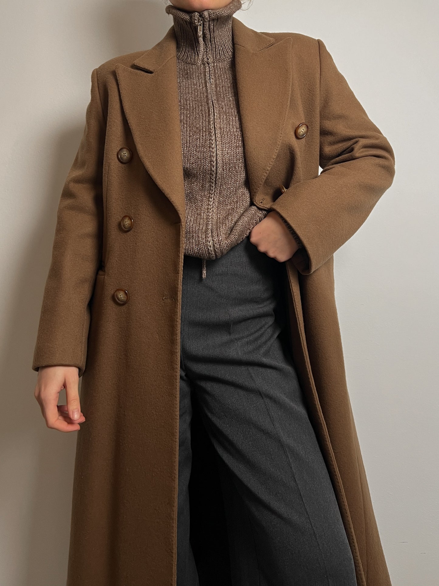 Tailored pure wool camel coat