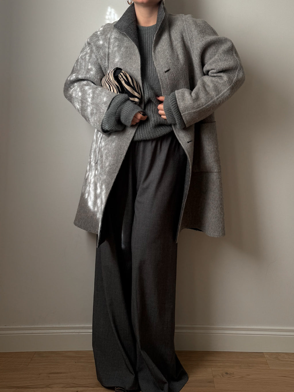 Wool and mohair double-face grey caban