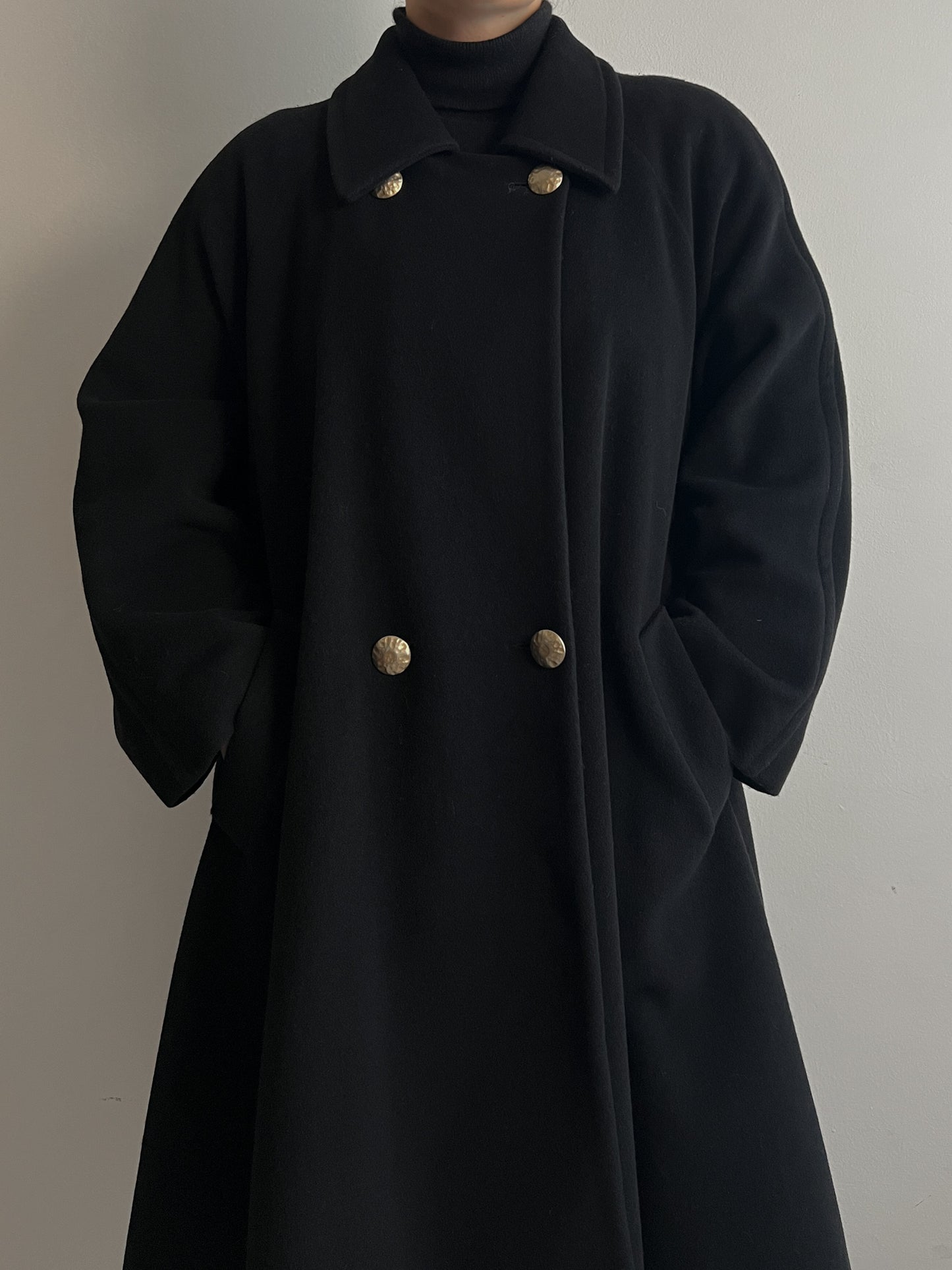 Wool and cashmere black coat