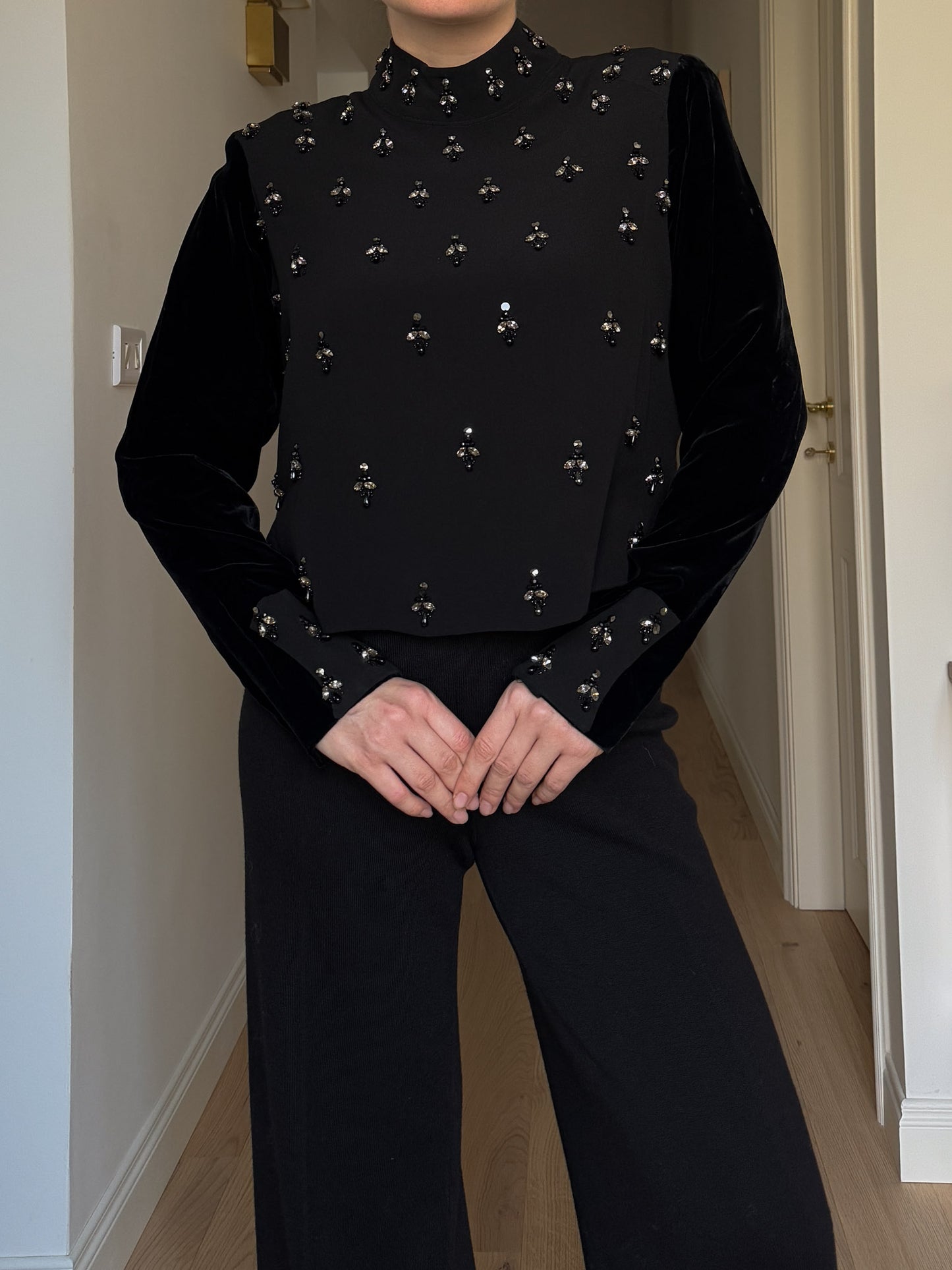 Velvet and strass black blouse