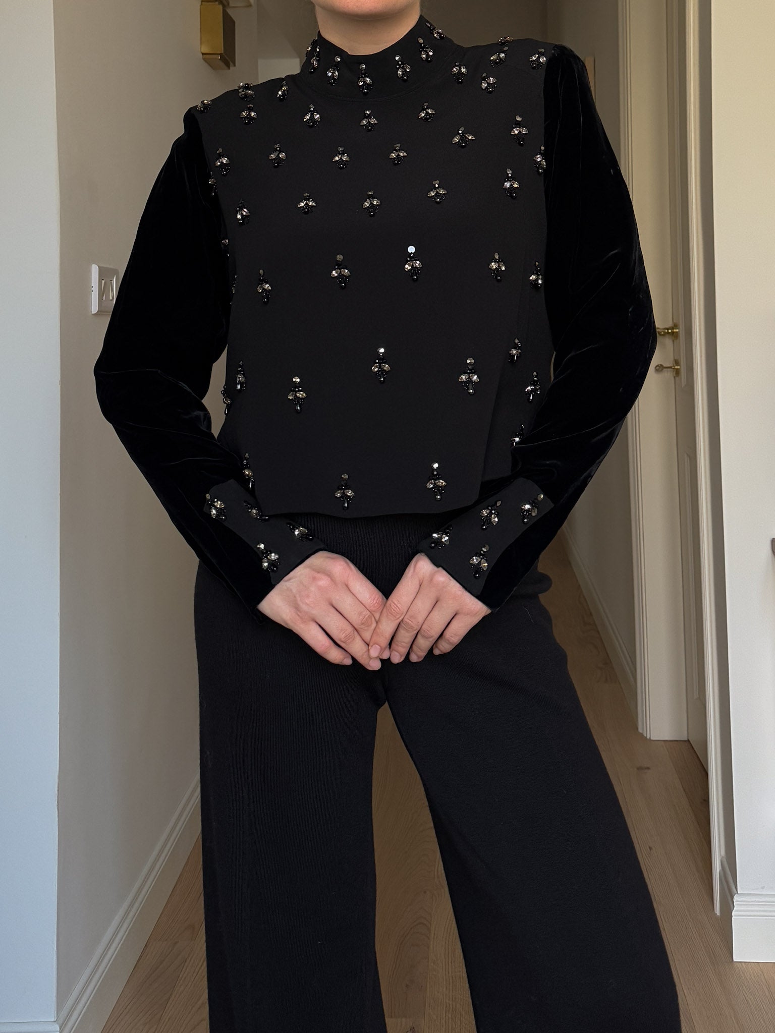 Velvet and strass black blouse