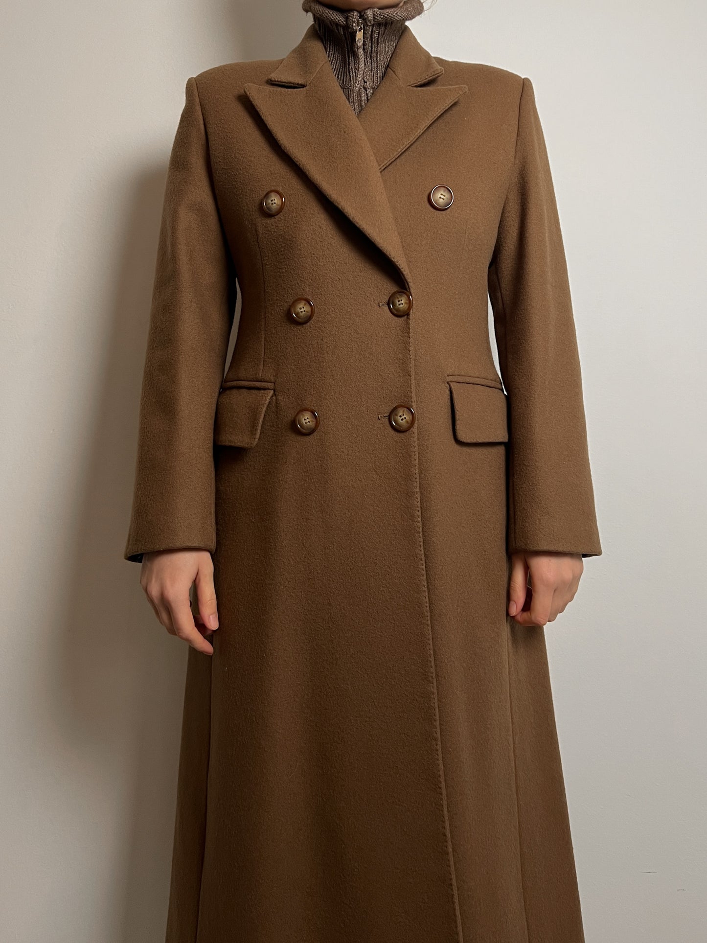 Tailored pure wool camel coat