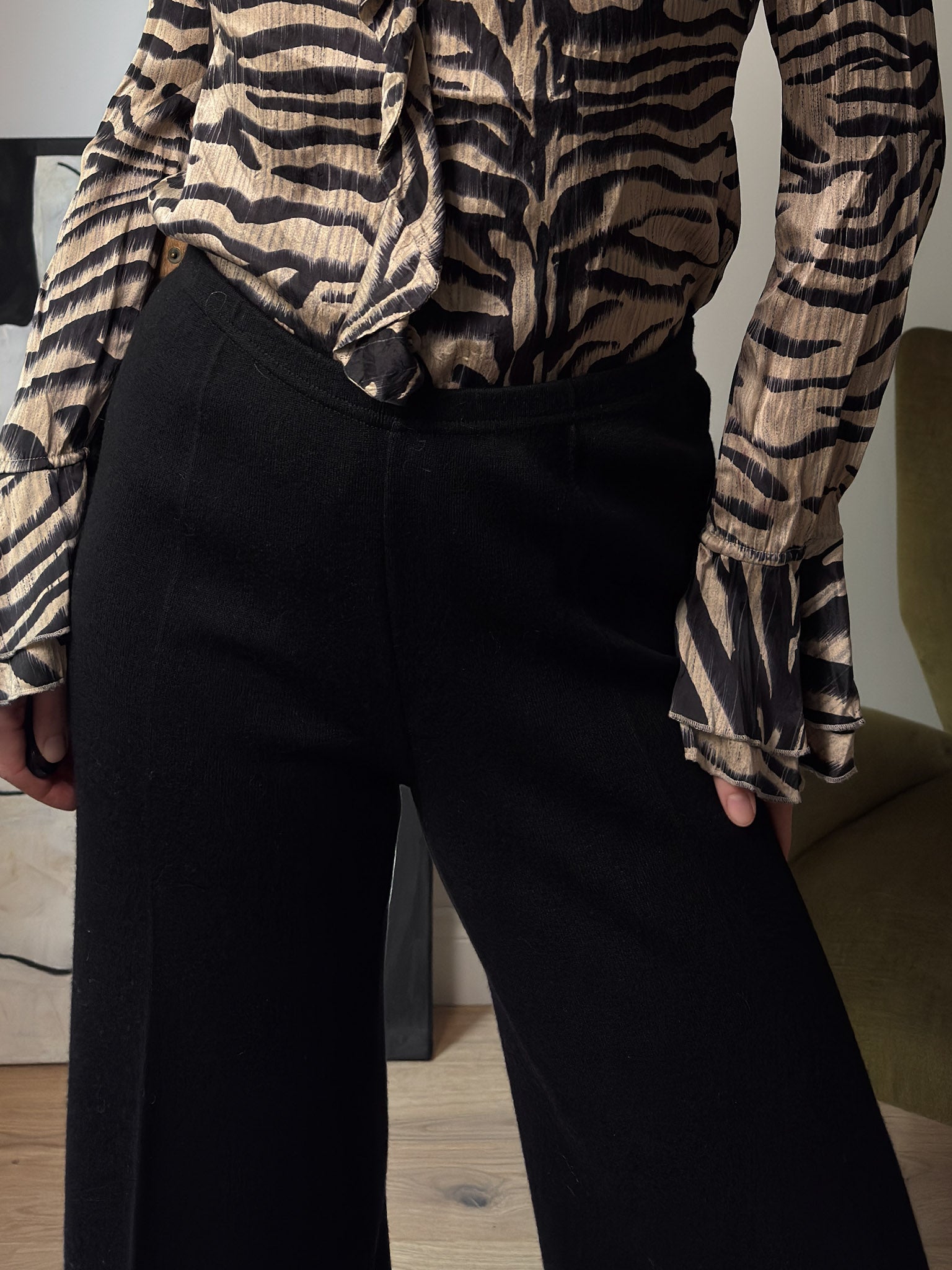 Pure merino wool black pants