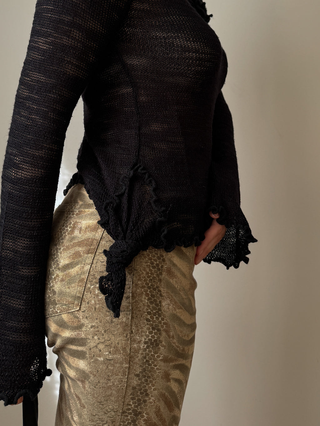 Cotton and viscose black top