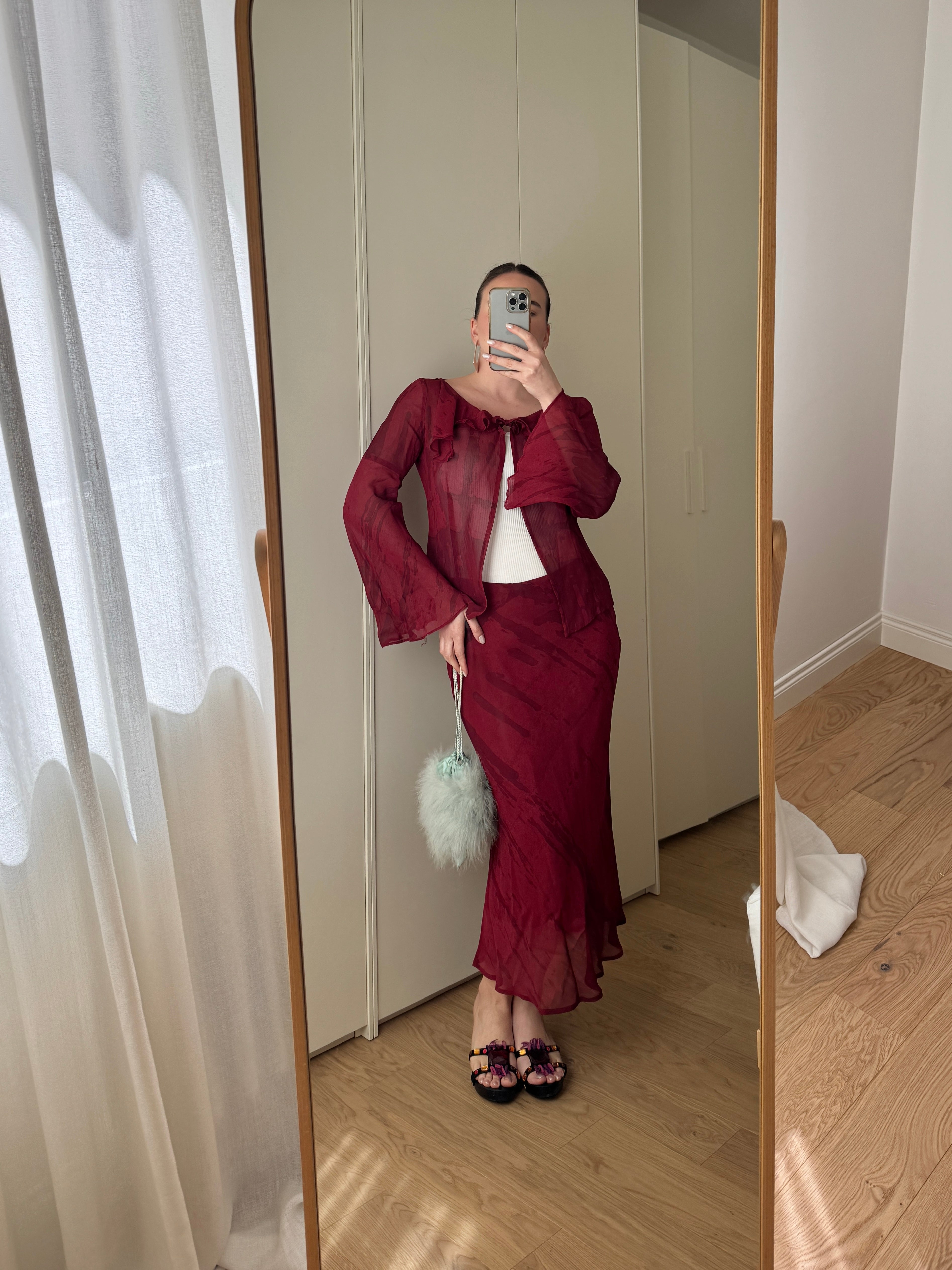 Completo in viscosa bordeaux