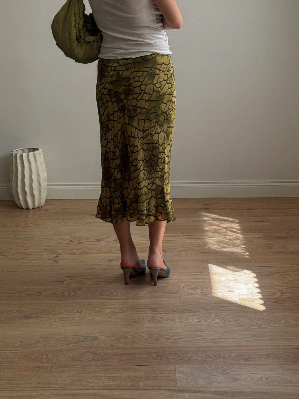 Pure viscose green skirt