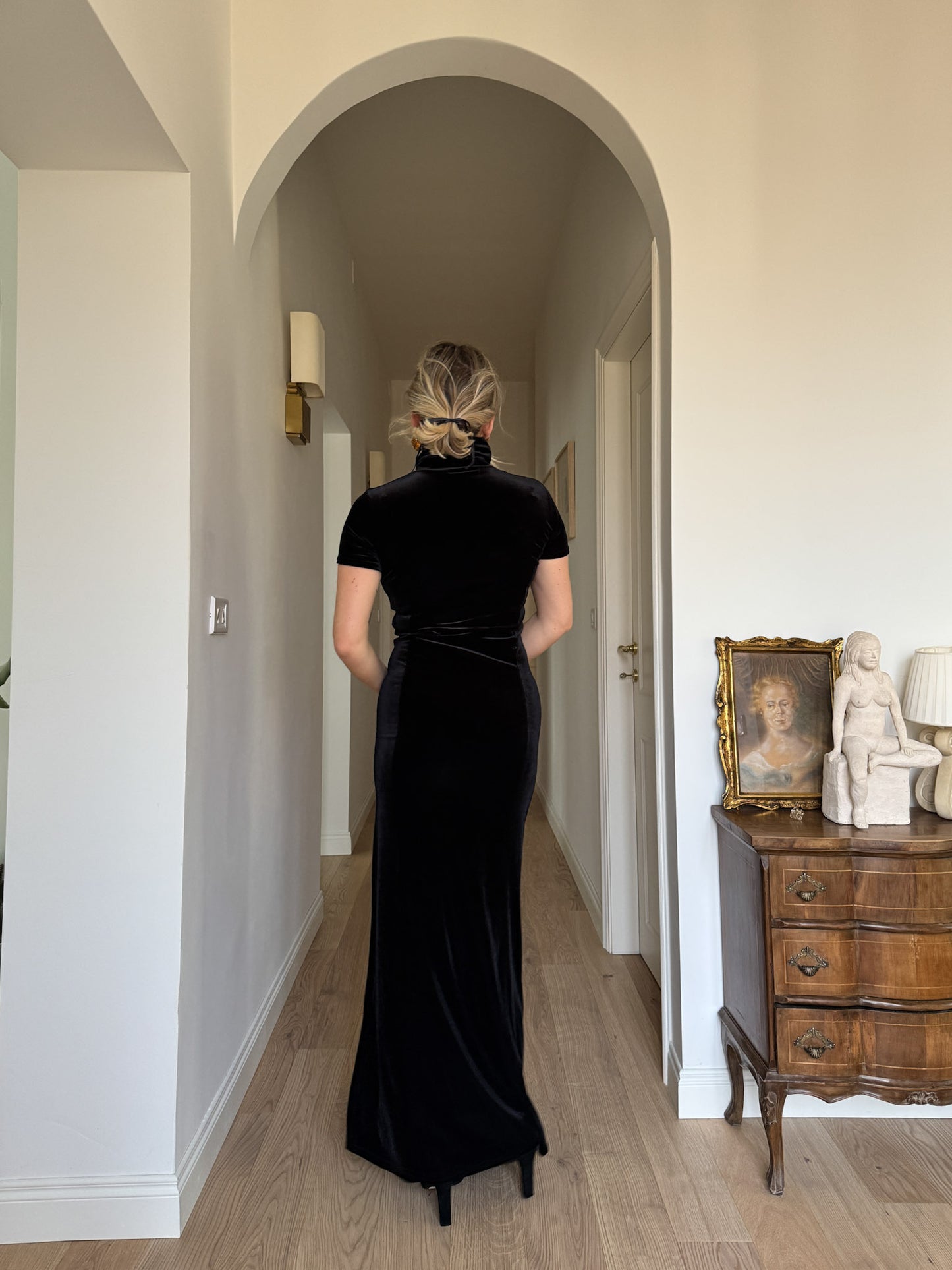 Pure velvet black long dress