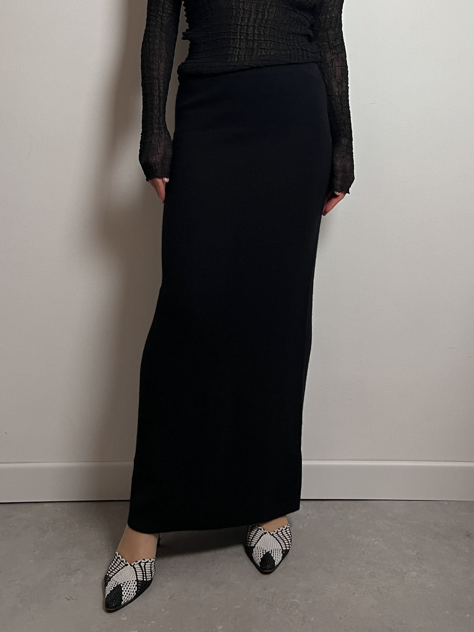 Pure merino wool black long skirt