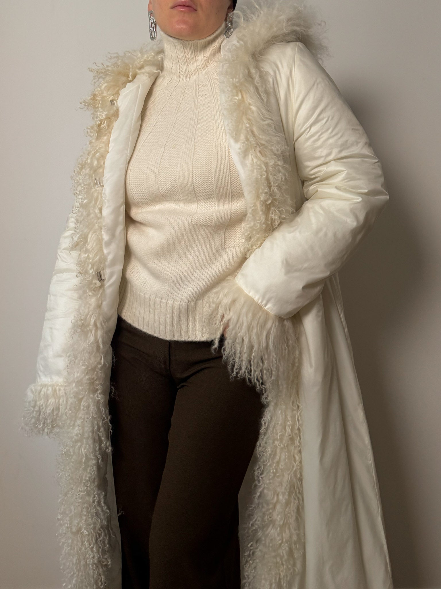 Mongolian ivory puffer