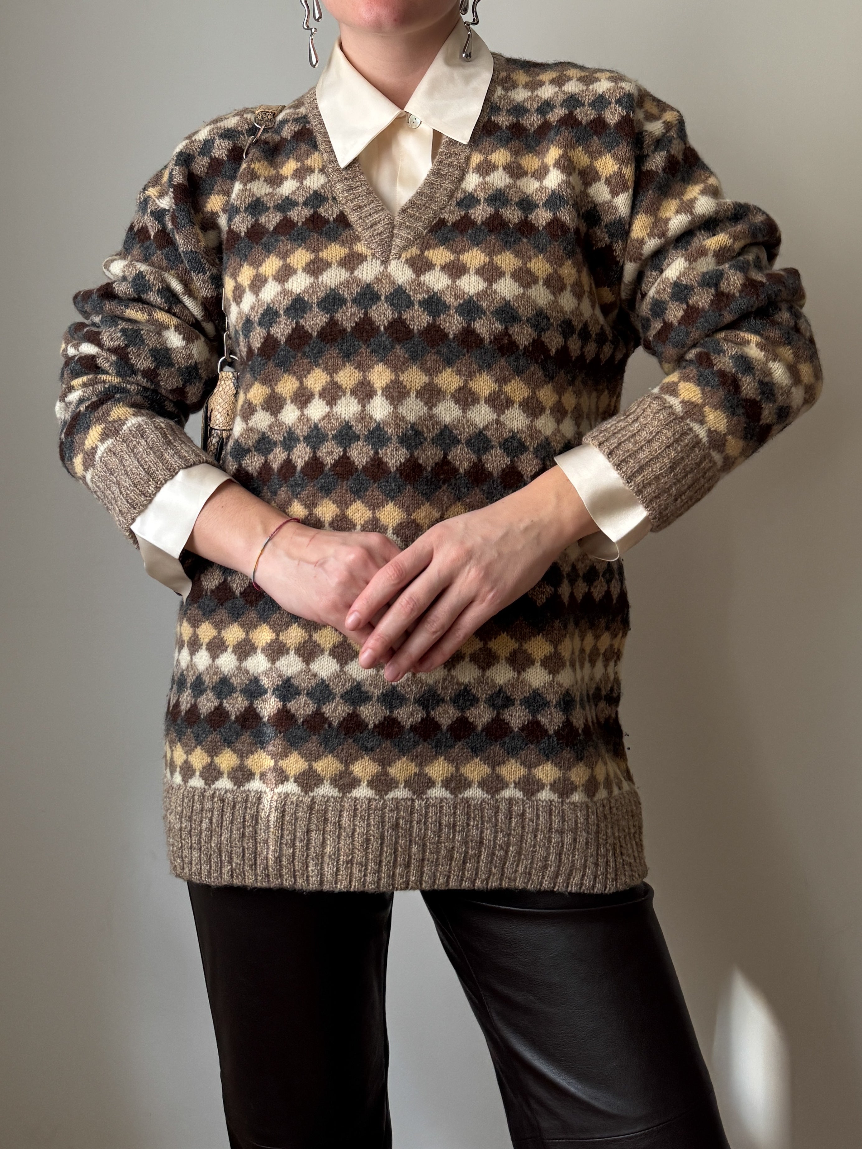 Pure virgin wool jacquard pull