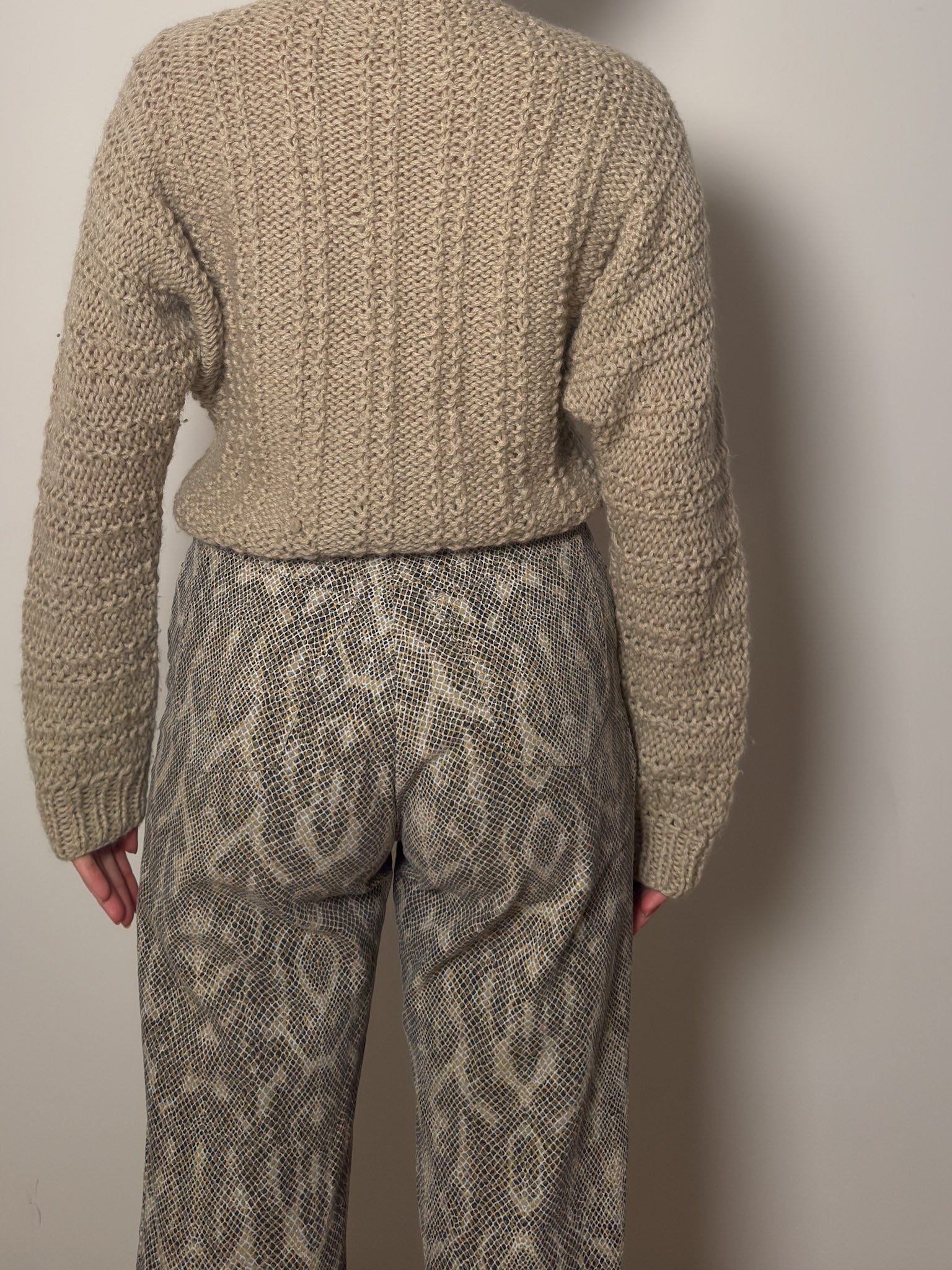 Pure wool handmade beige cardigan