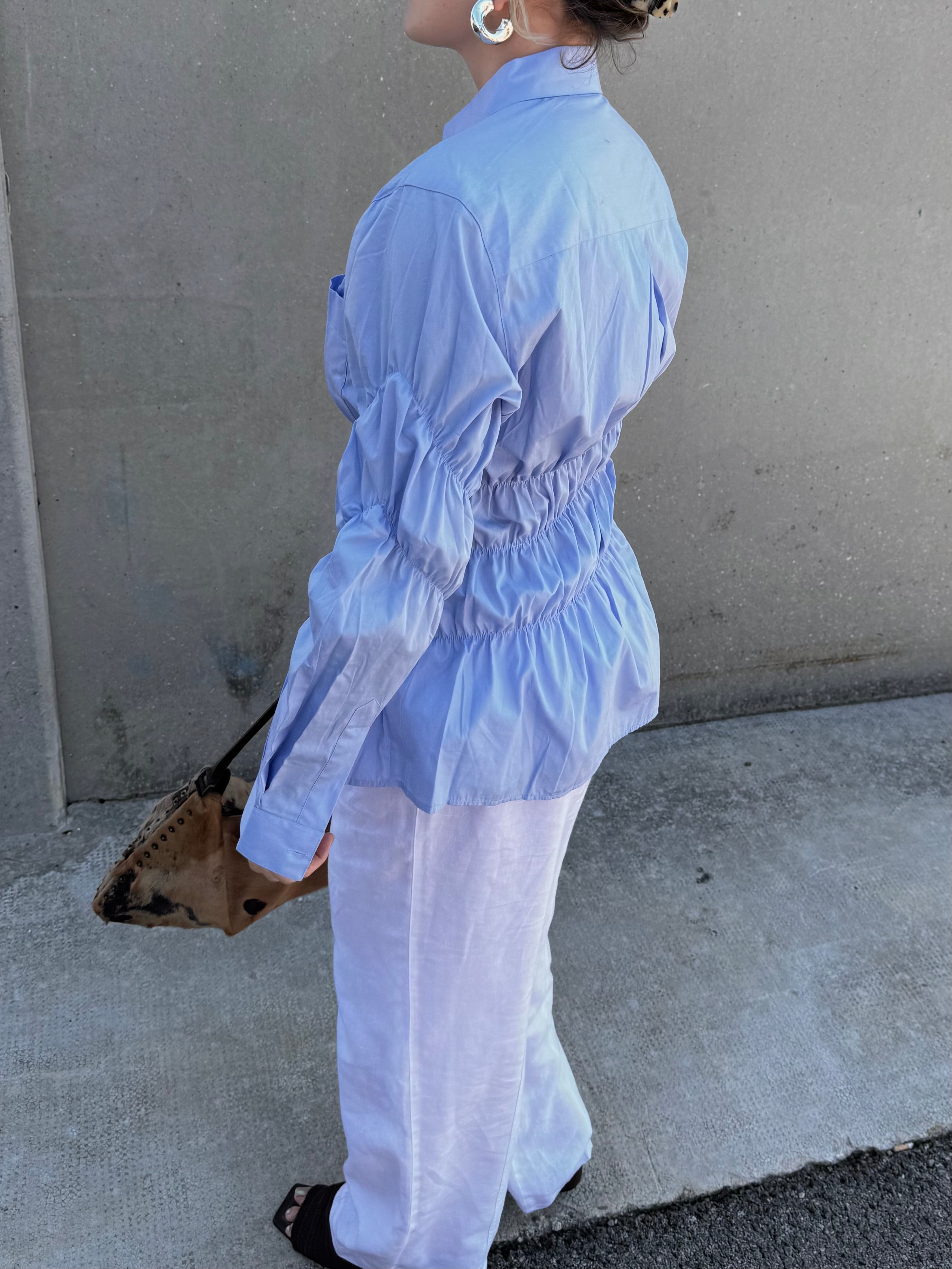 Ophidia sky shirt