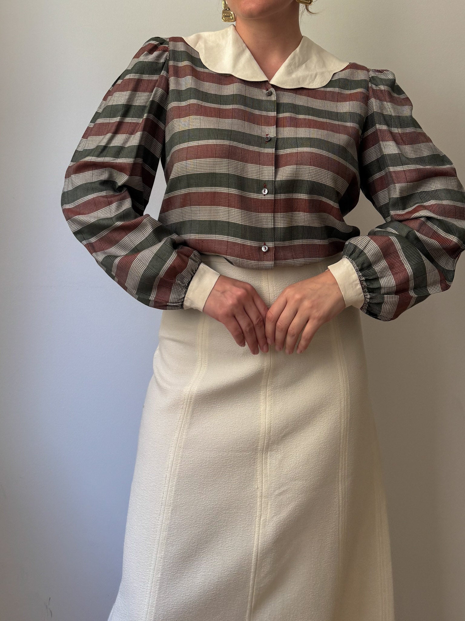 Pure silk maxi collar bouse