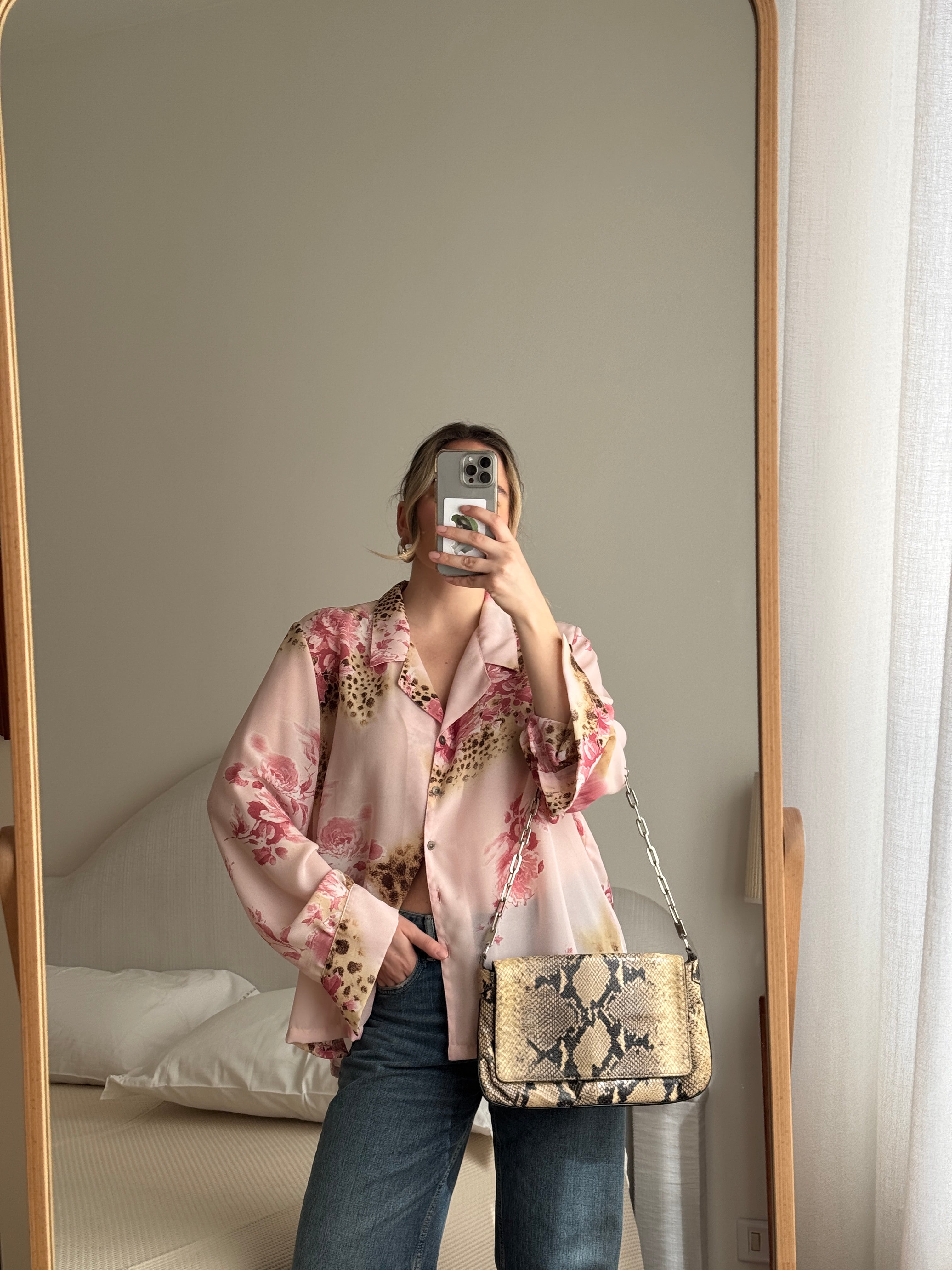 Viscose pink animalier shirt