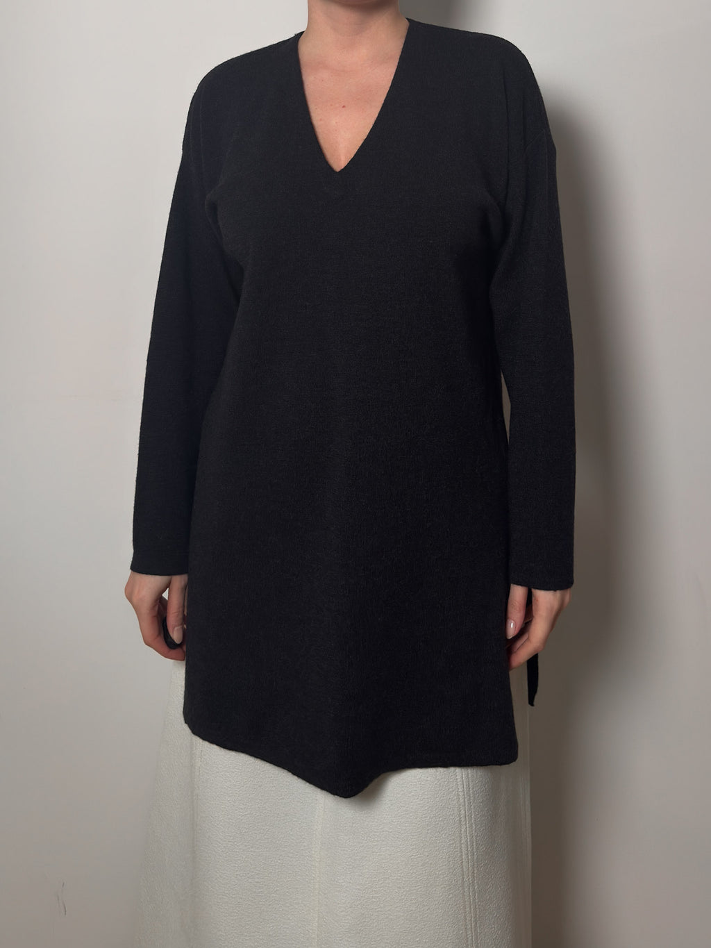 Pure wool anthracite pull