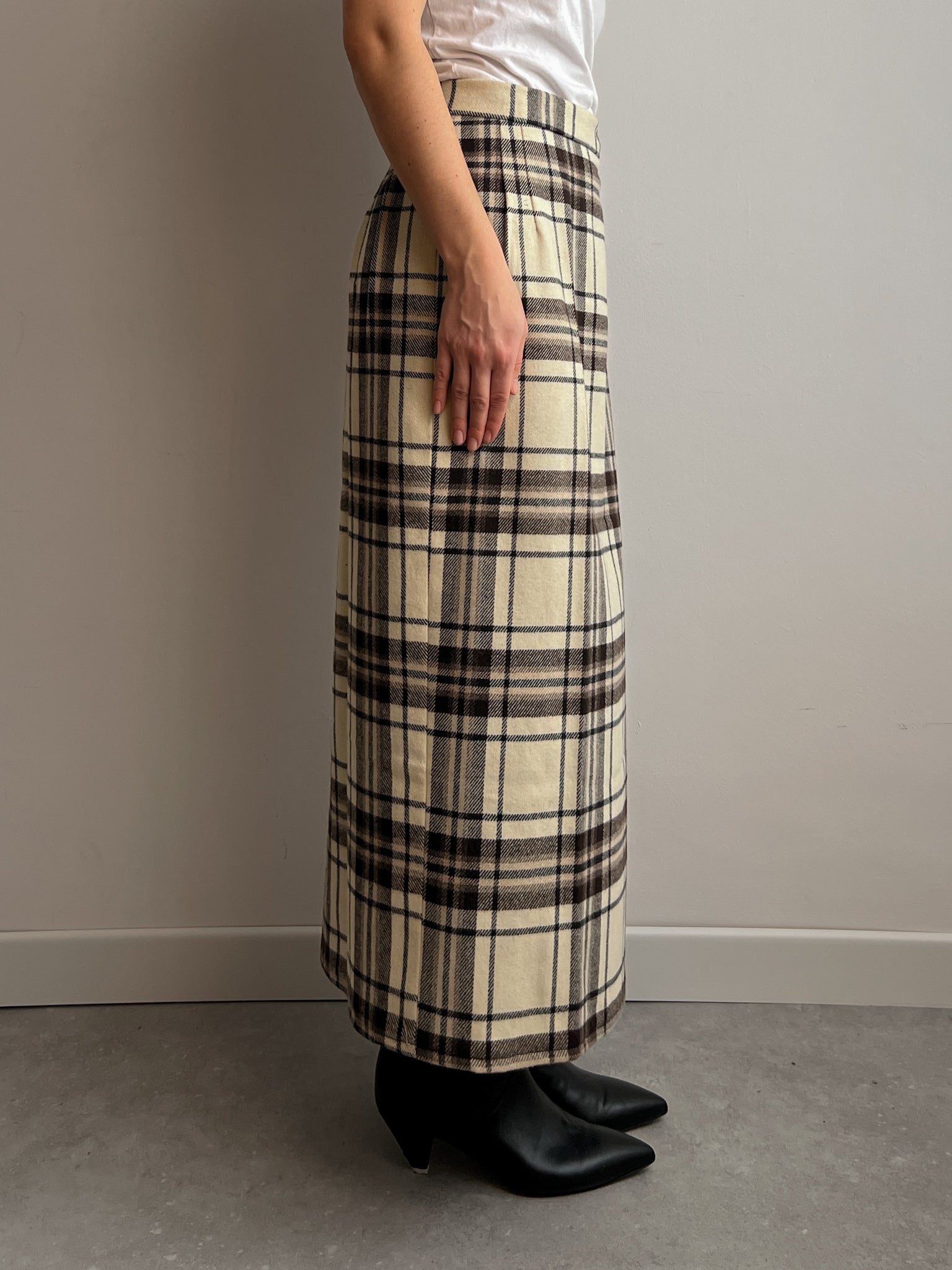 Pure wool tartan long skirt