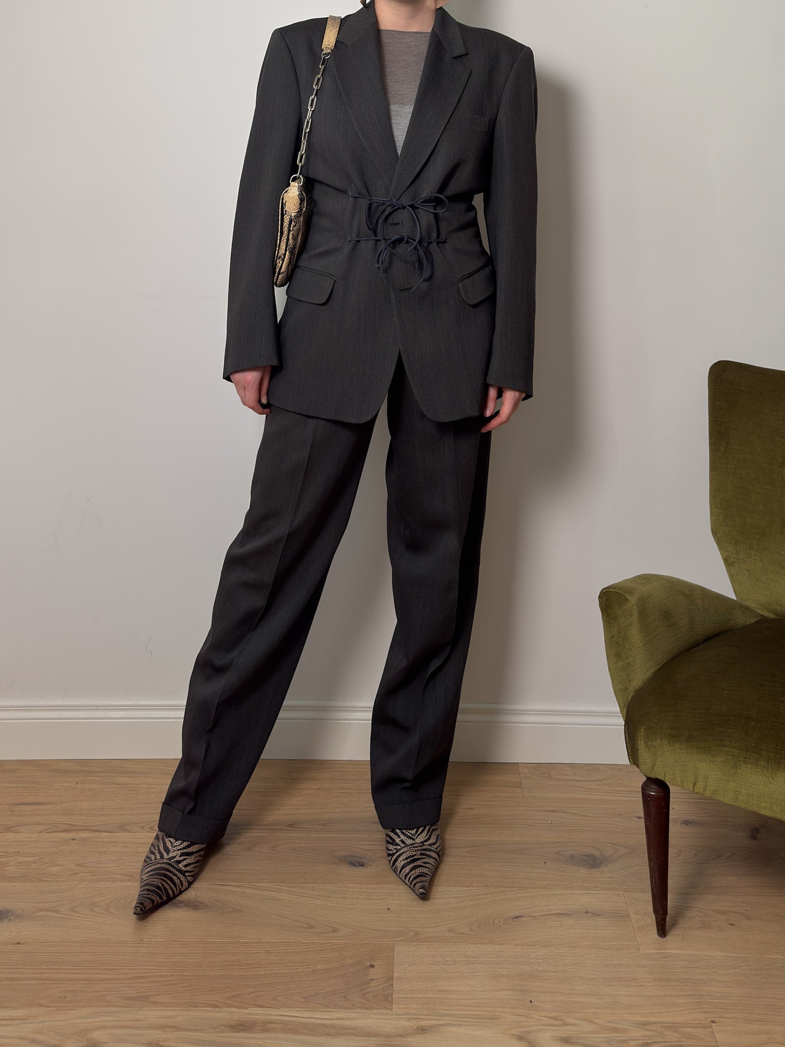 Brando grey suit