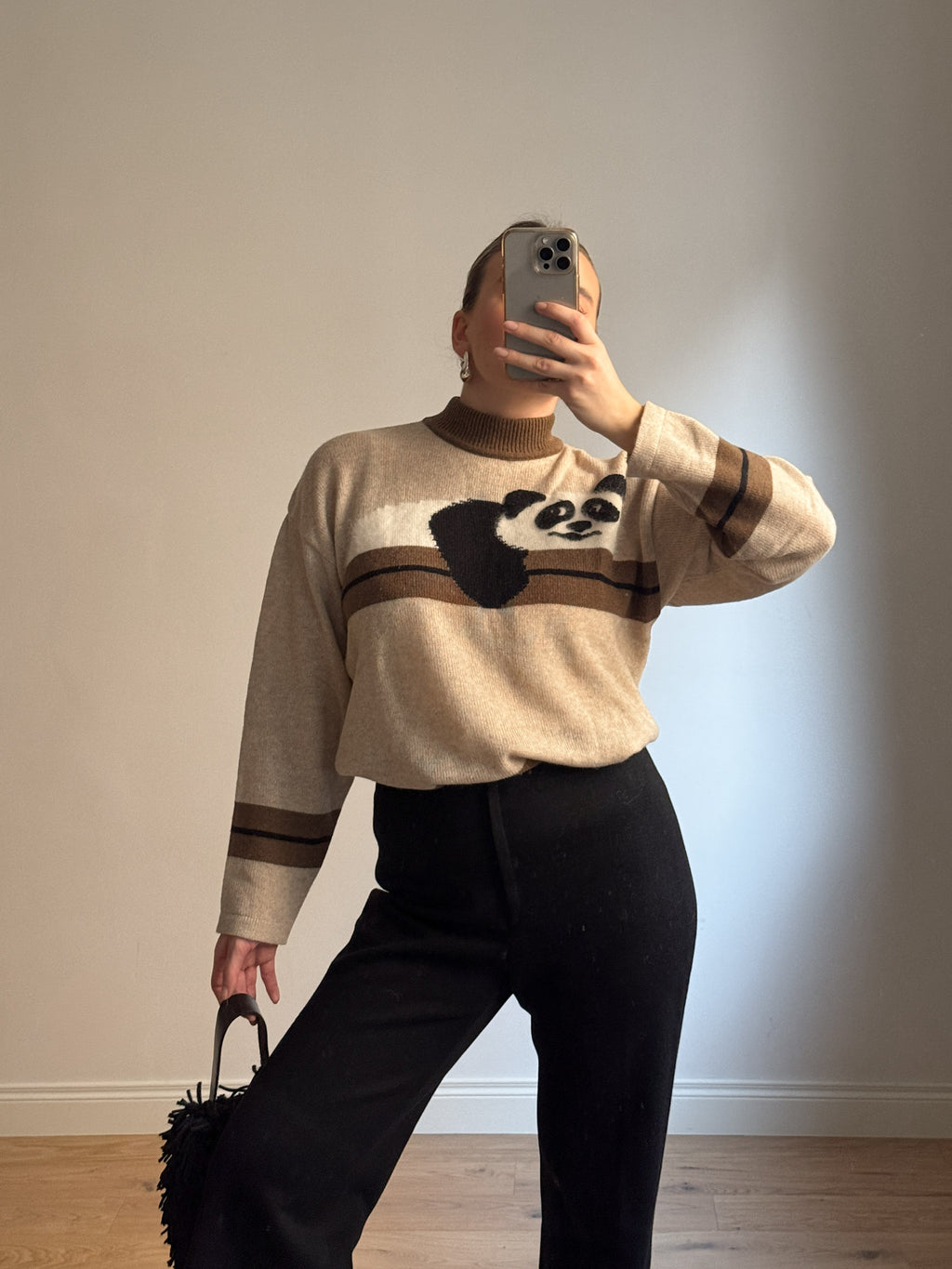 Lambswool and angora pull