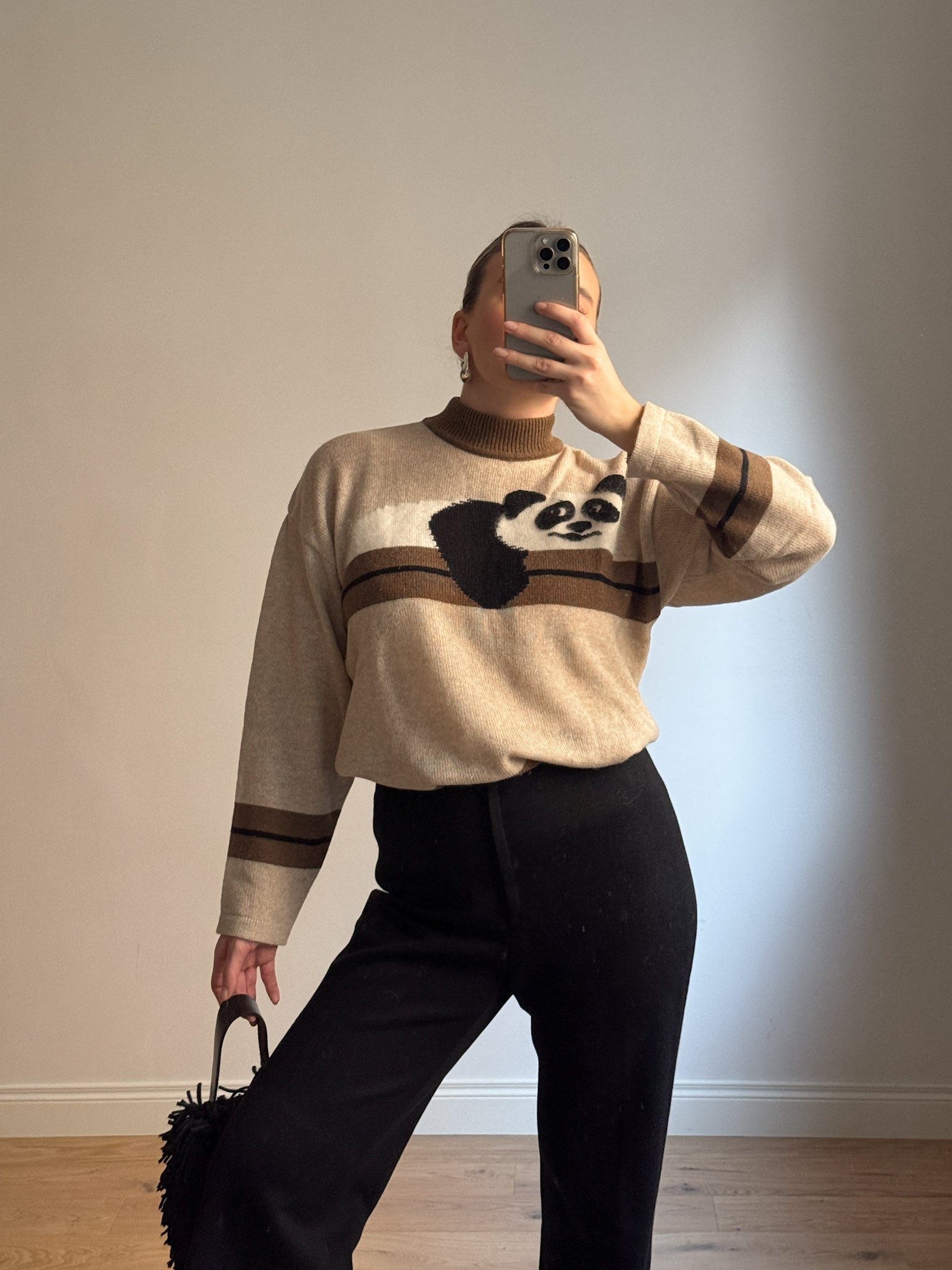 Lambswool and angora pull